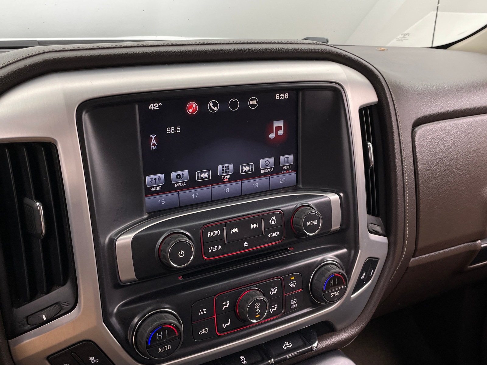 Thumbnail: 2016 GMC Sierra 1500 - 4