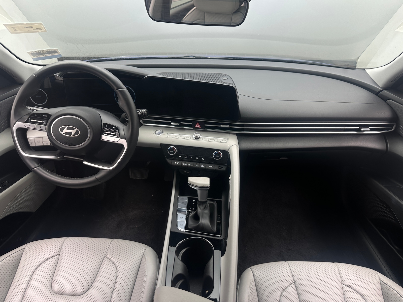 Thumbnail: 2025 Hyundai Elantra - 2