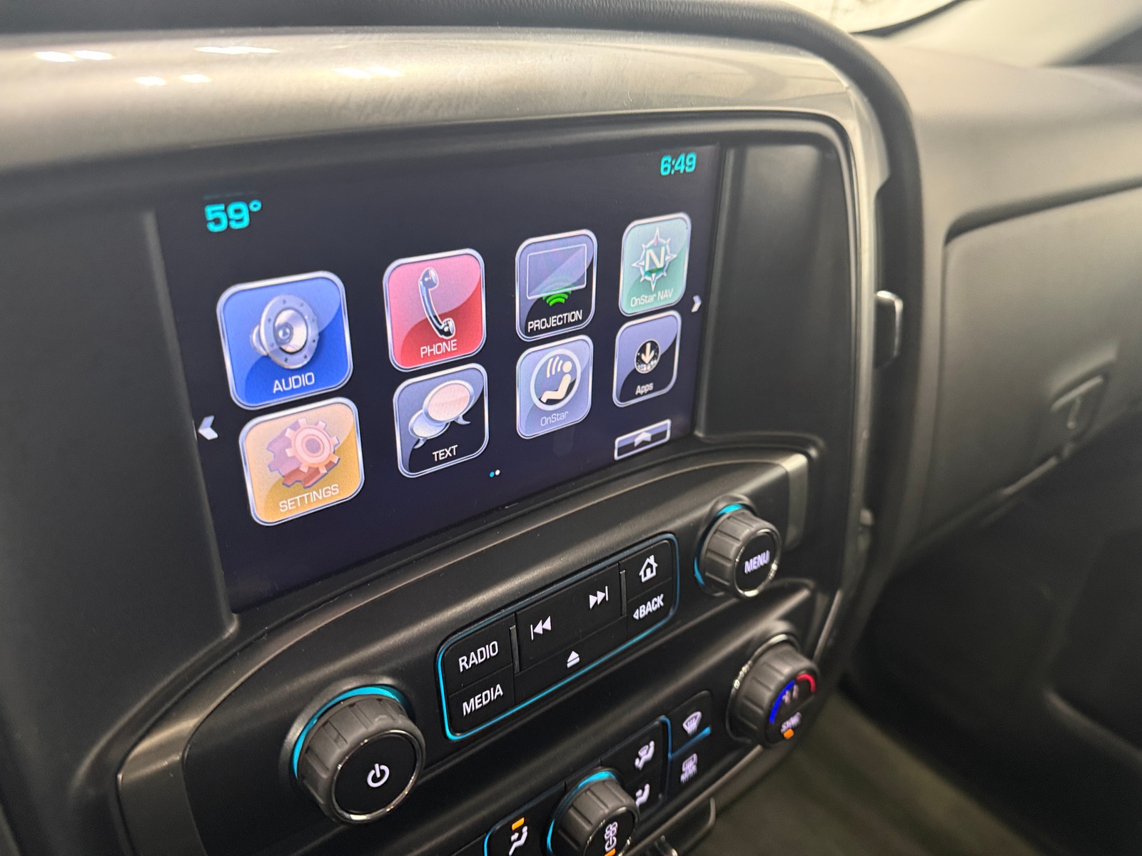 Thumbnail: 2017 Chevrolet Silverado 1500 - 4