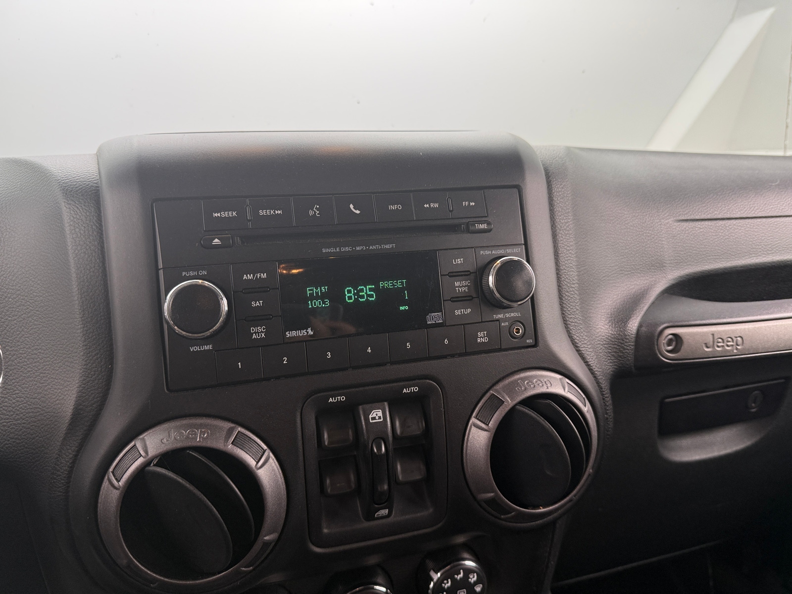 Thumbnail: 2018 Jeep Wrangler - 4