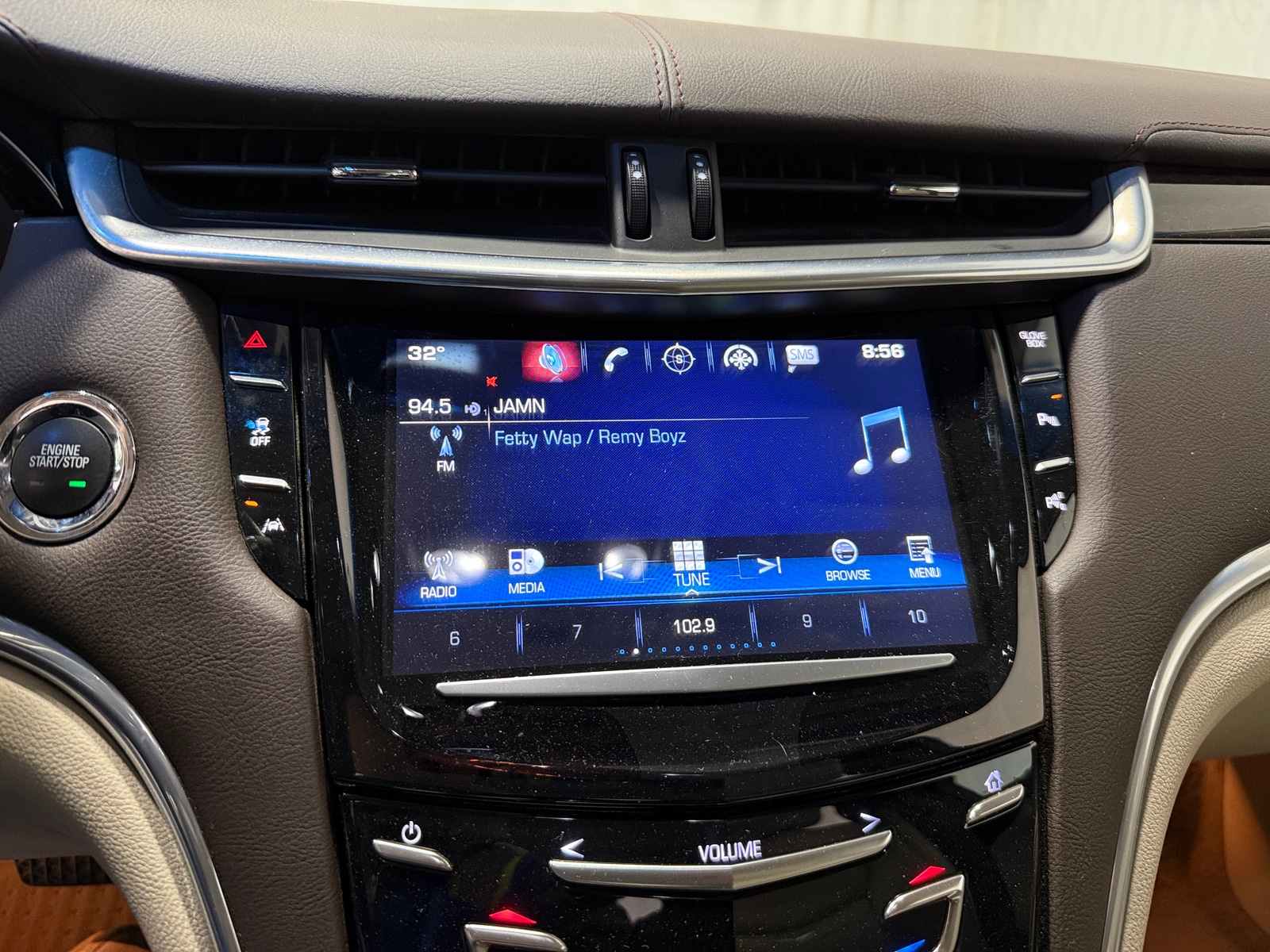 Thumbnail: 2016 Cadillac XTS - 3