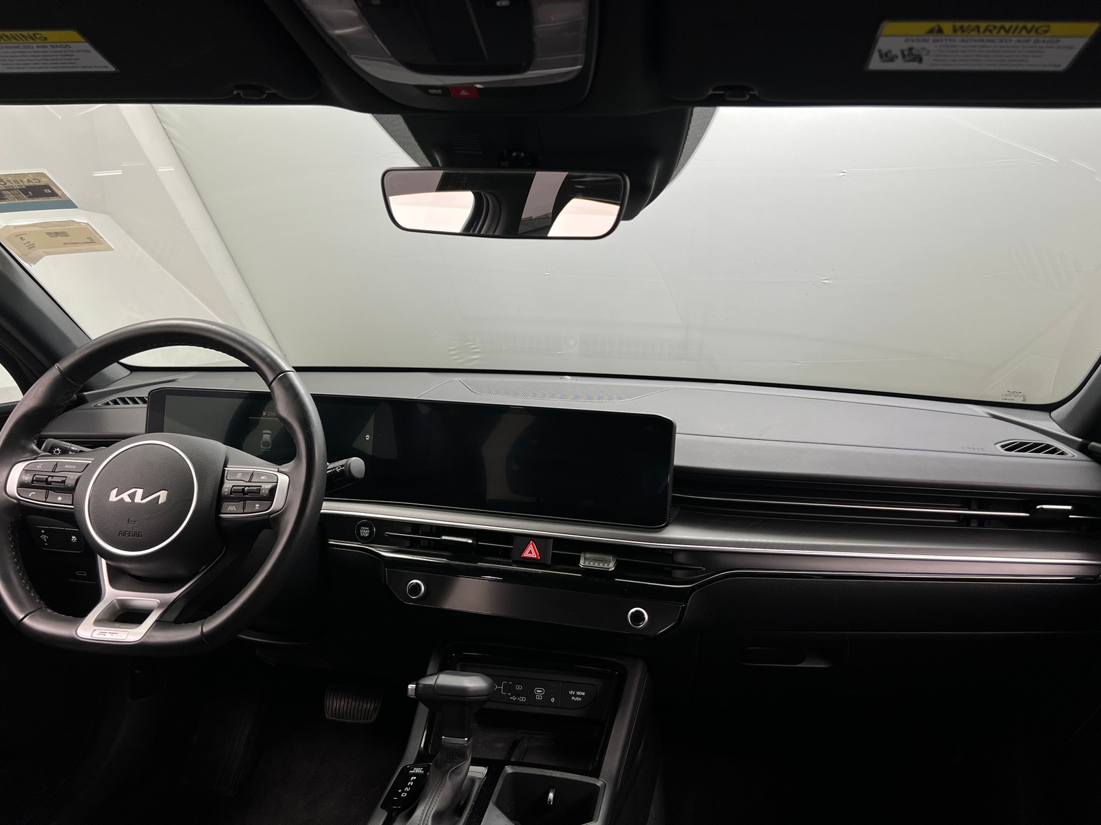 Thumbnail: 2025 Kia K5 - 2