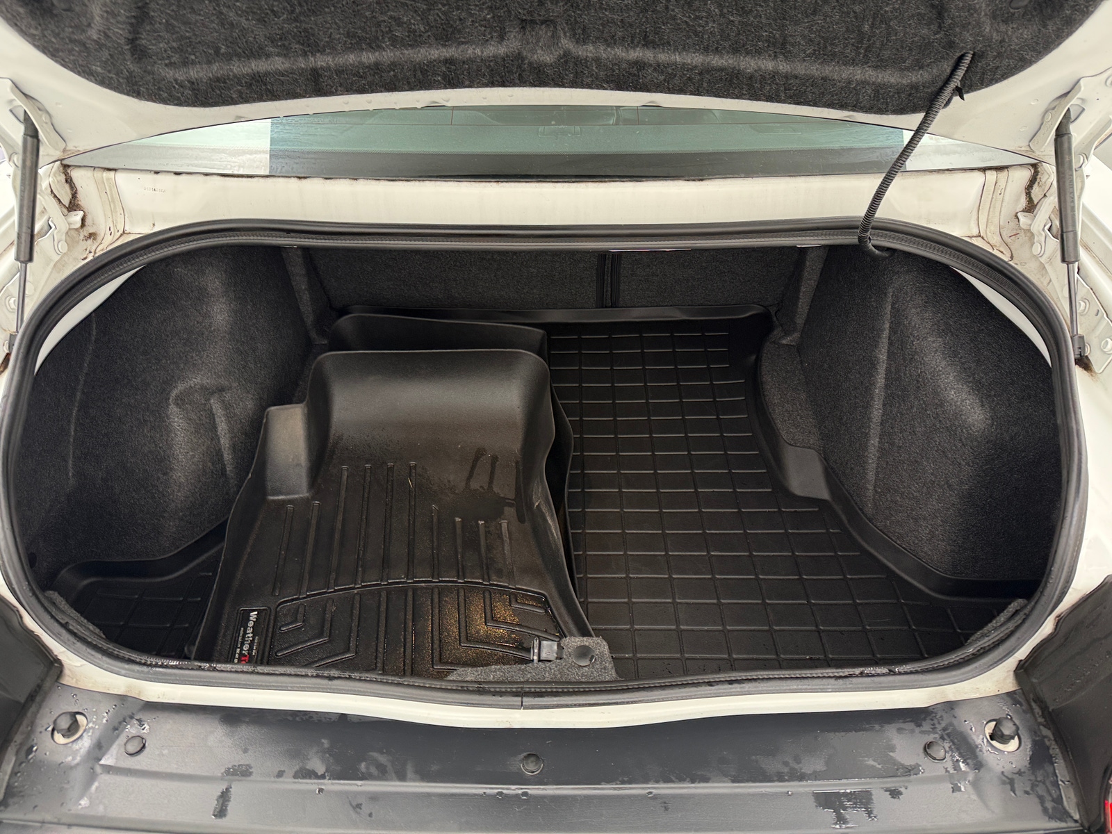 Thumbnail: 2018 Dodge Challenger - 5