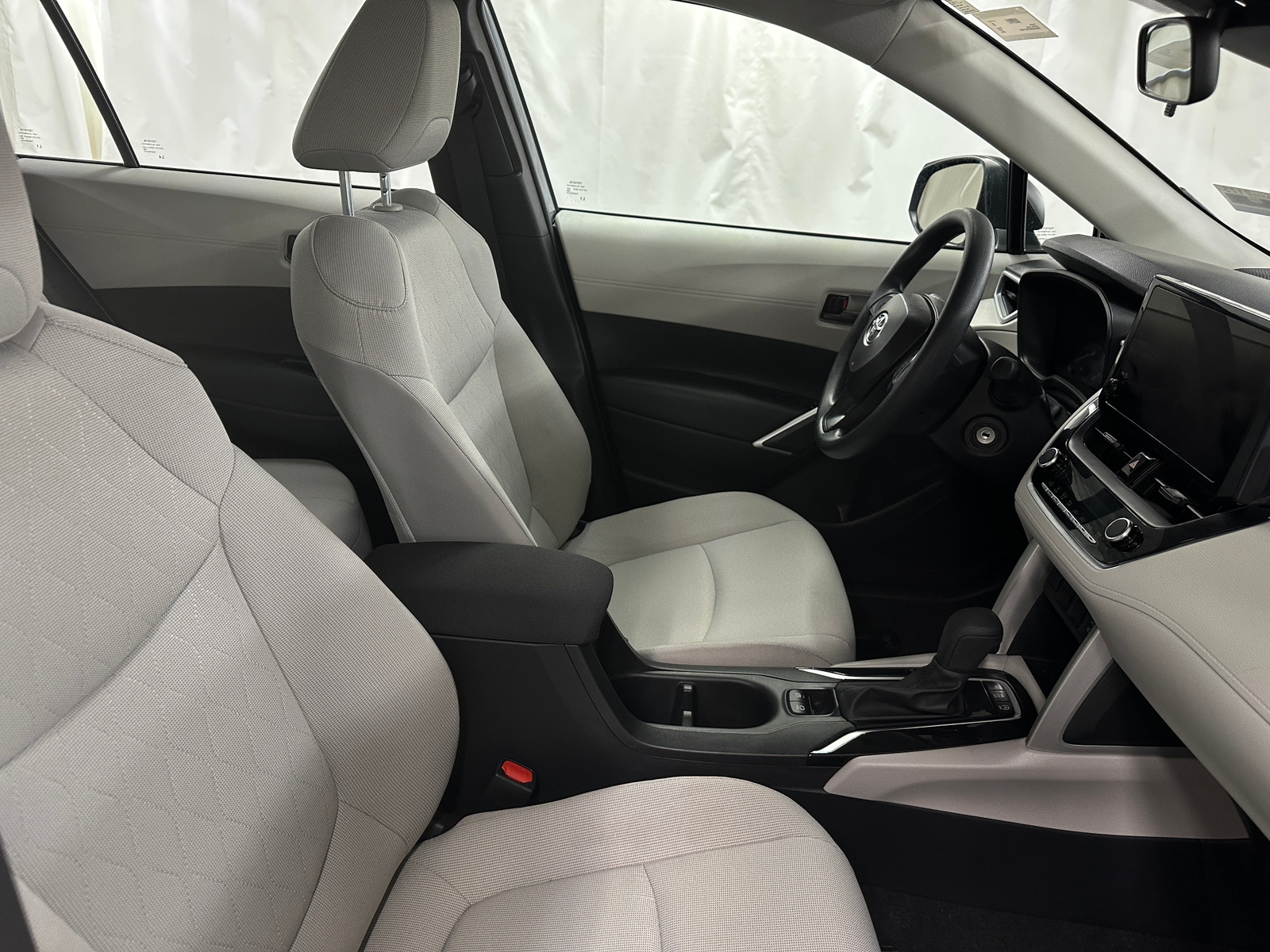 Thumbnail: 2024 Toyota Corolla Cross - 2