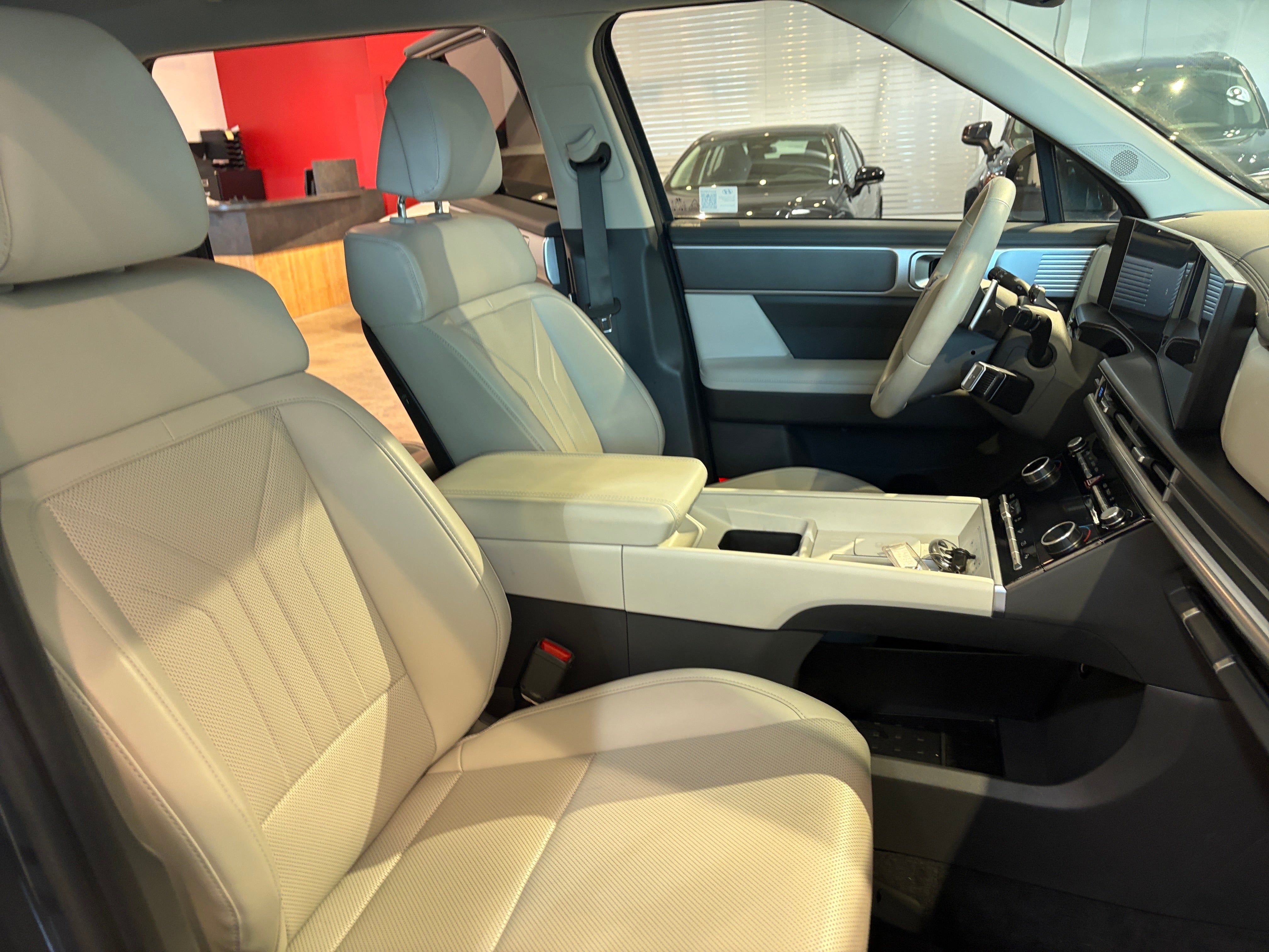 Thumbnail: 2025 Hyundai Santa Fe - 2