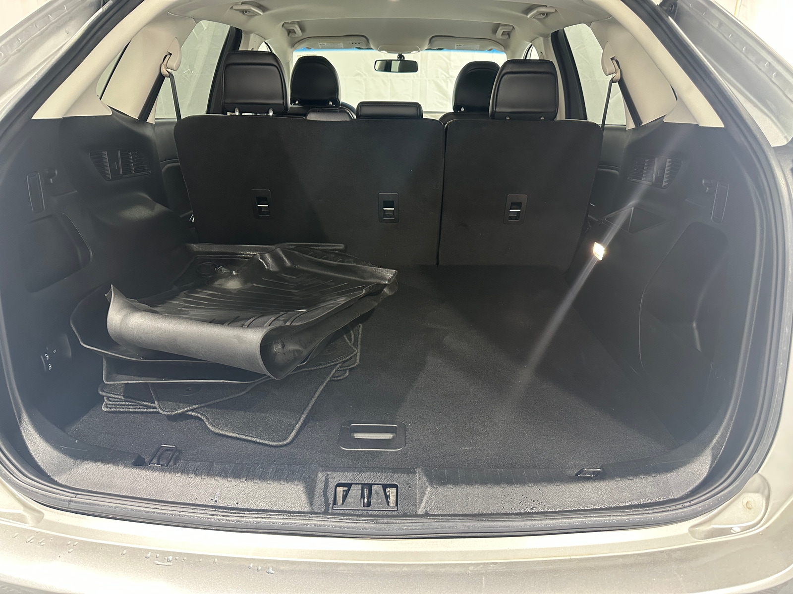 Thumbnail: 2018 Ford Edge - 7