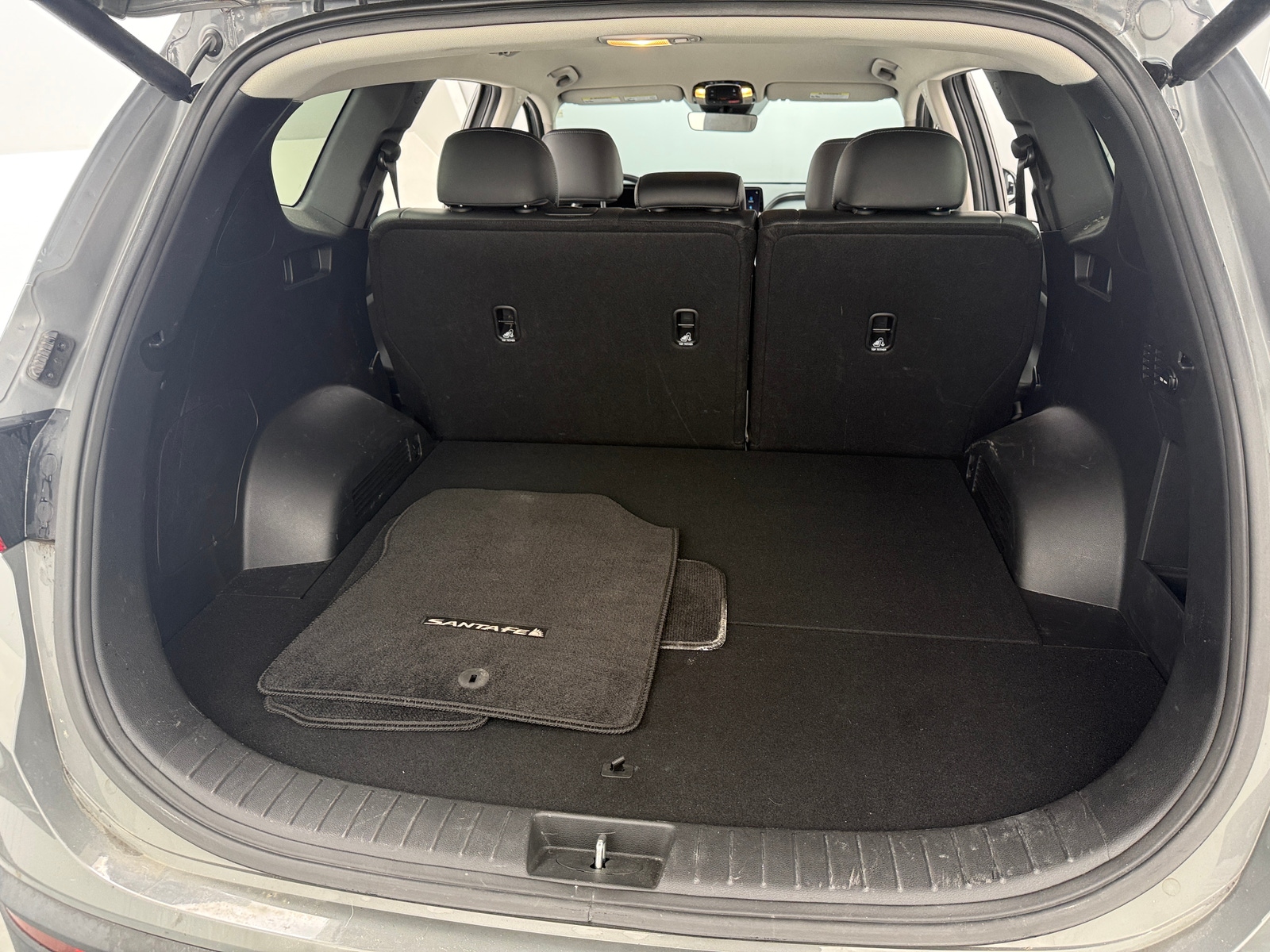 Thumbnail: 2023 Hyundai Santa Fe - 6