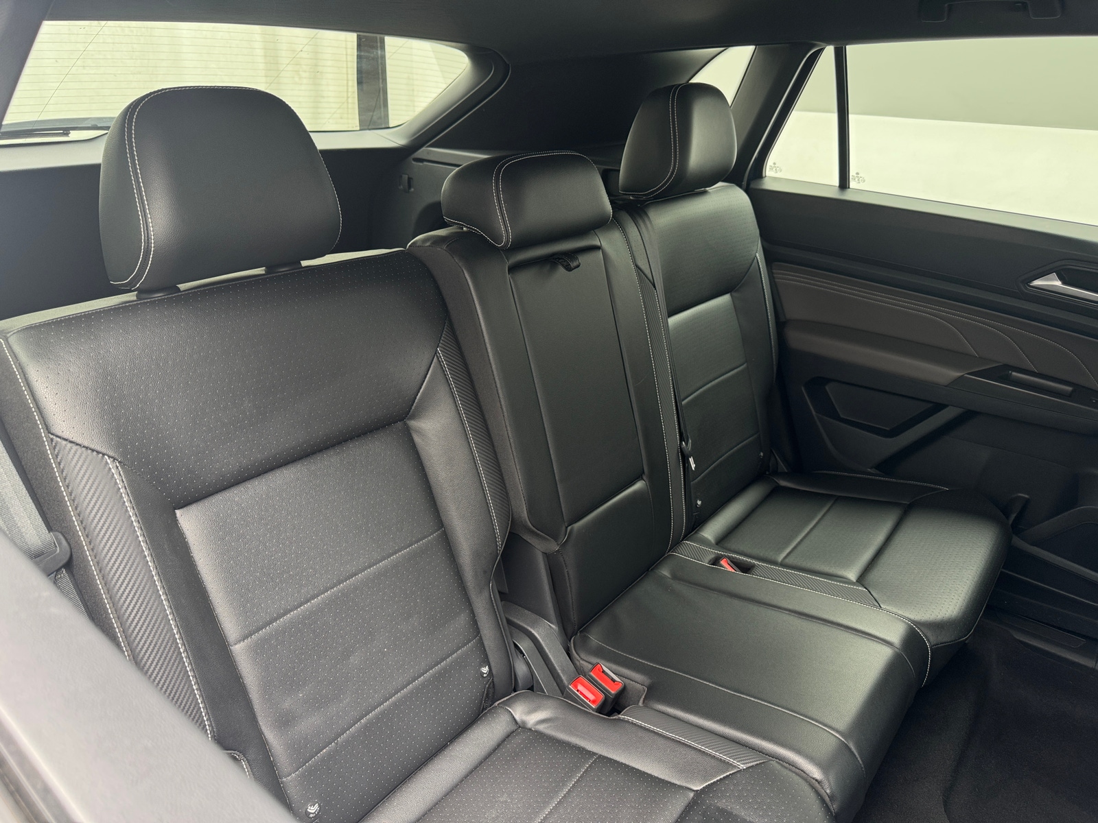 Thumbnail: 2022 Volkswagen Atlas - 5