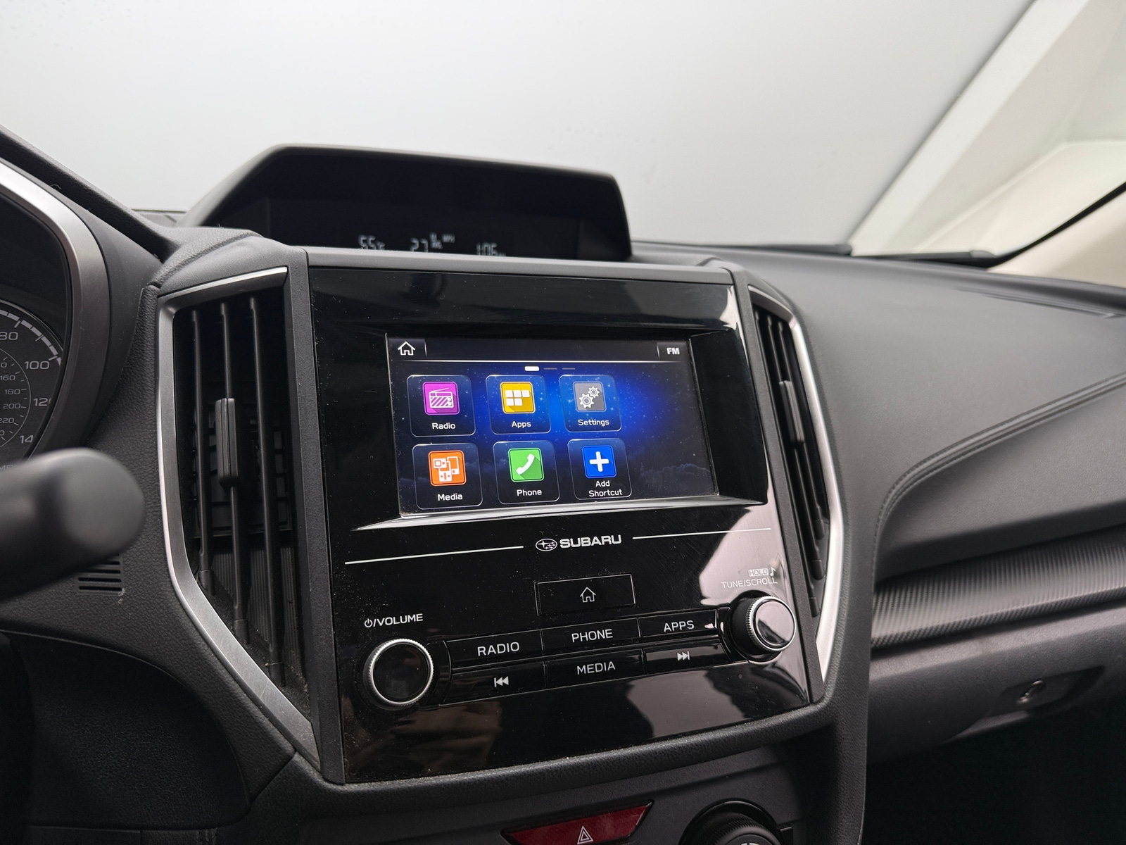 Thumbnail: 2018 Subaru Crosstrek - 4