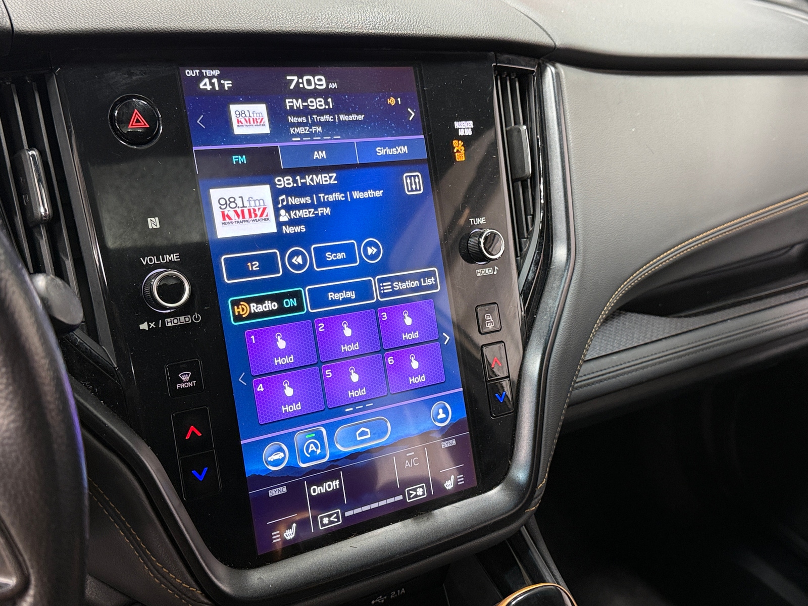 Thumbnail: 2022 Subaru Outback - 4