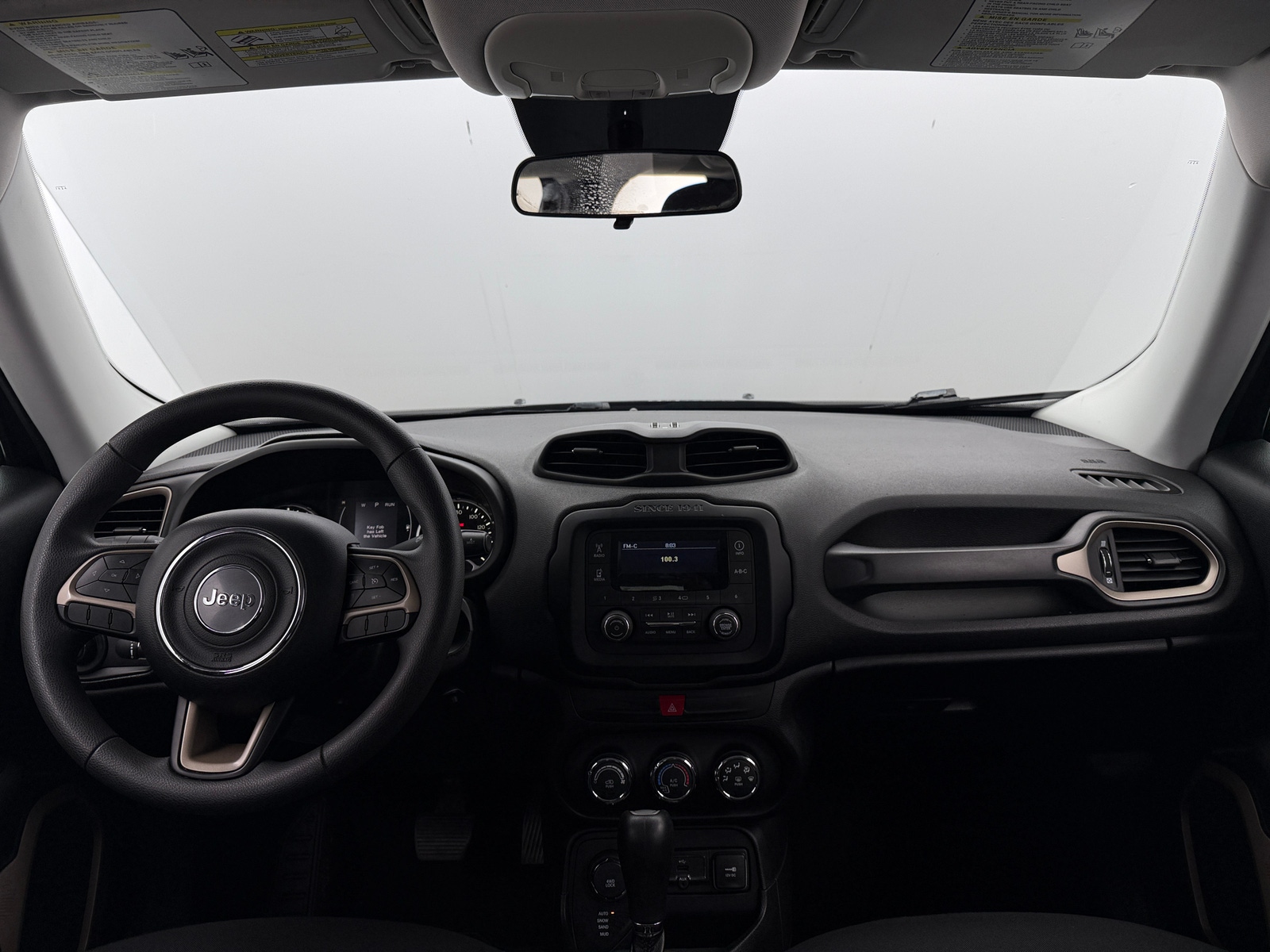 Thumbnail: 2016 Jeep Renegade - 3