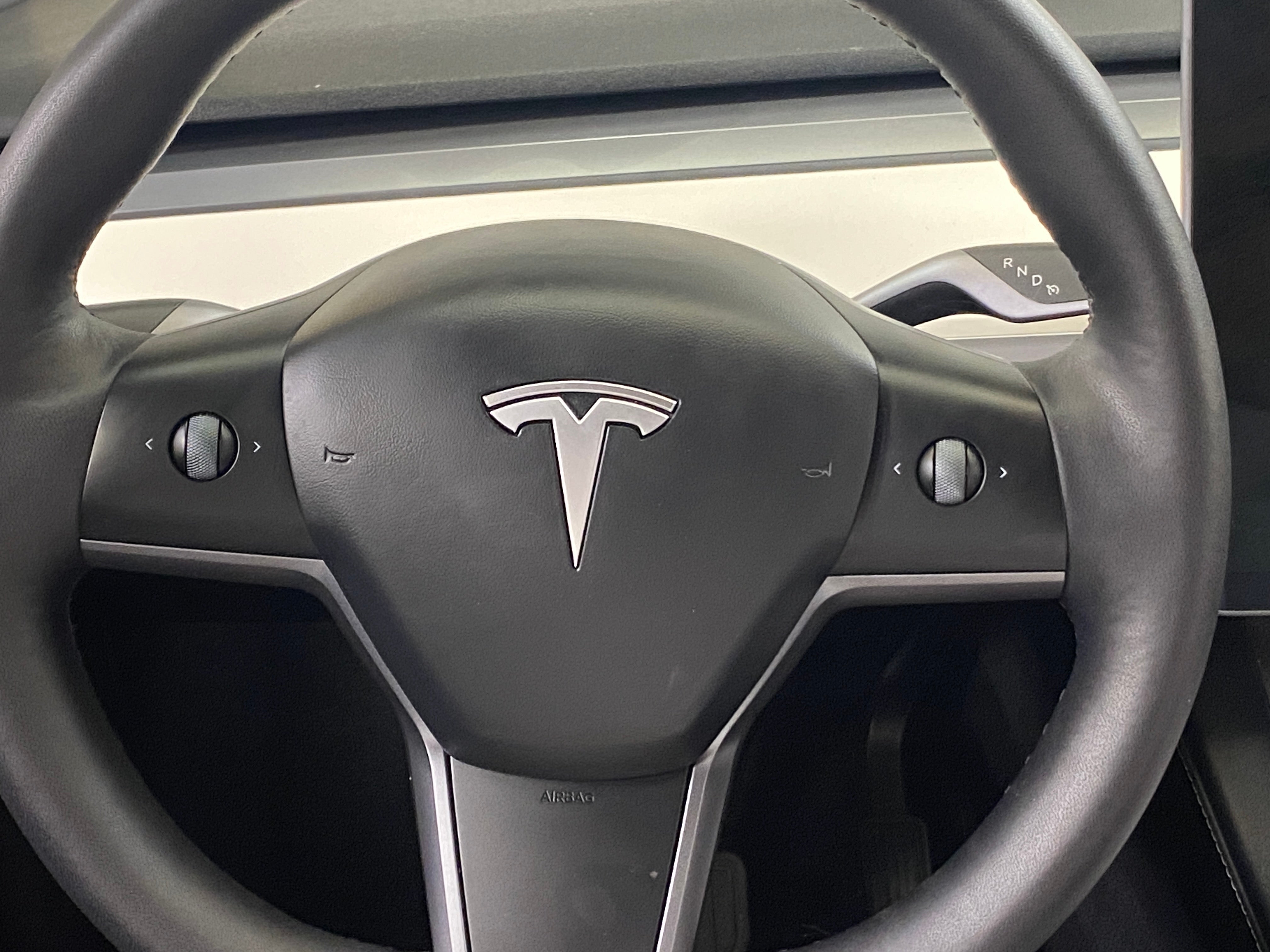Used 2023 Tesla Model Y Long Range with VIN 7SAYGDEE3PA171797 for sale in Oak Creek, WI