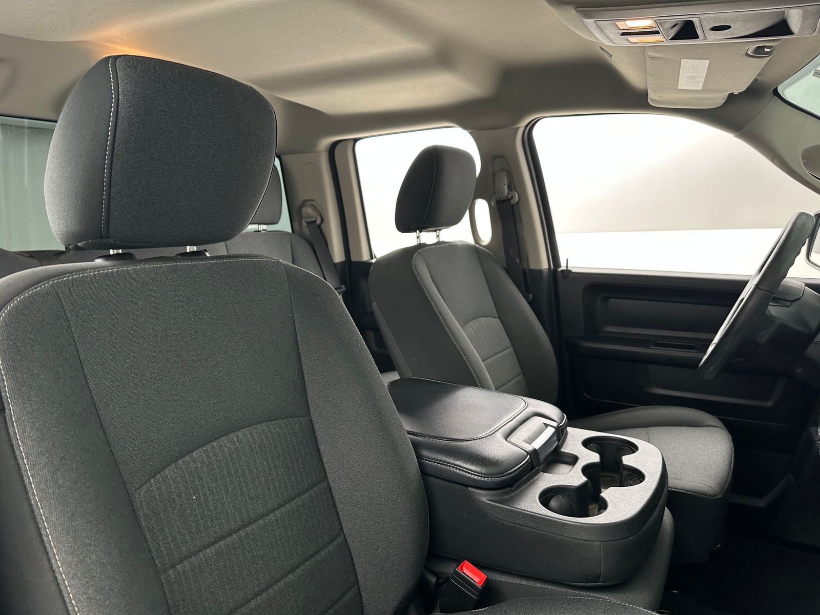 Thumbnail: 2021 RAM 1500 Classic - 2