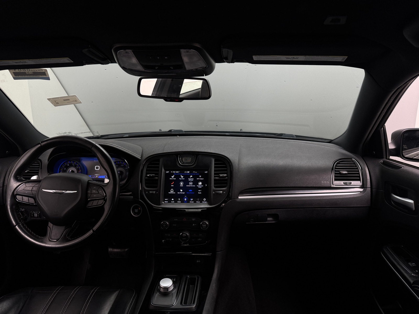 Thumbnail: 2019 Chrysler 300 - 2