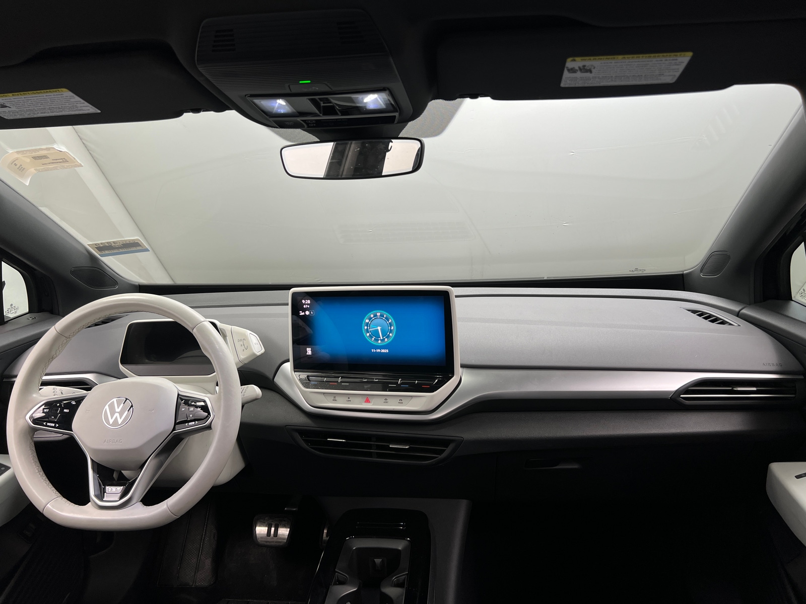 Thumbnail: 2021 Volkswagen ID.4 - 2