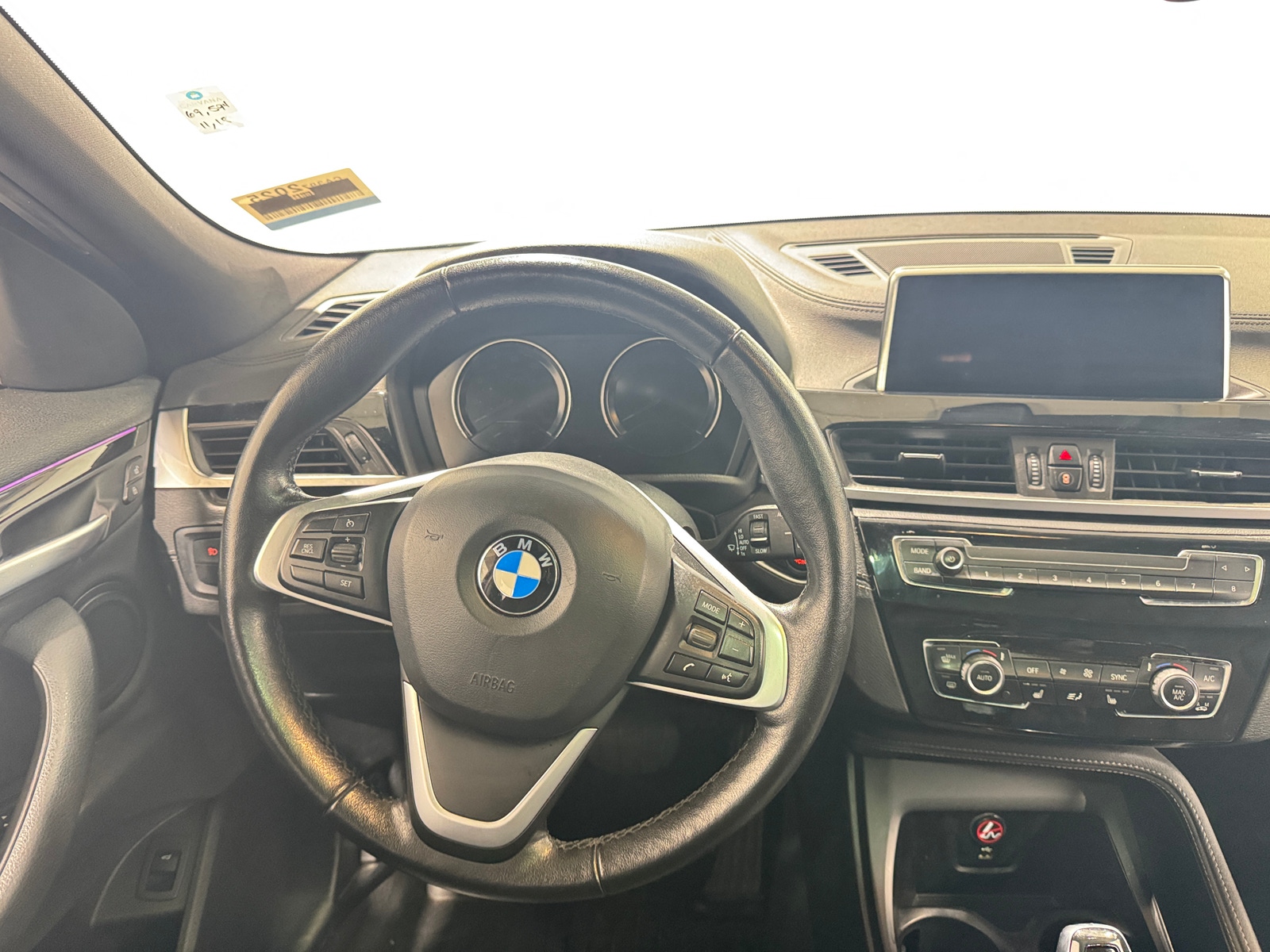 Thumbnail: 2022 BMW X2 - 4