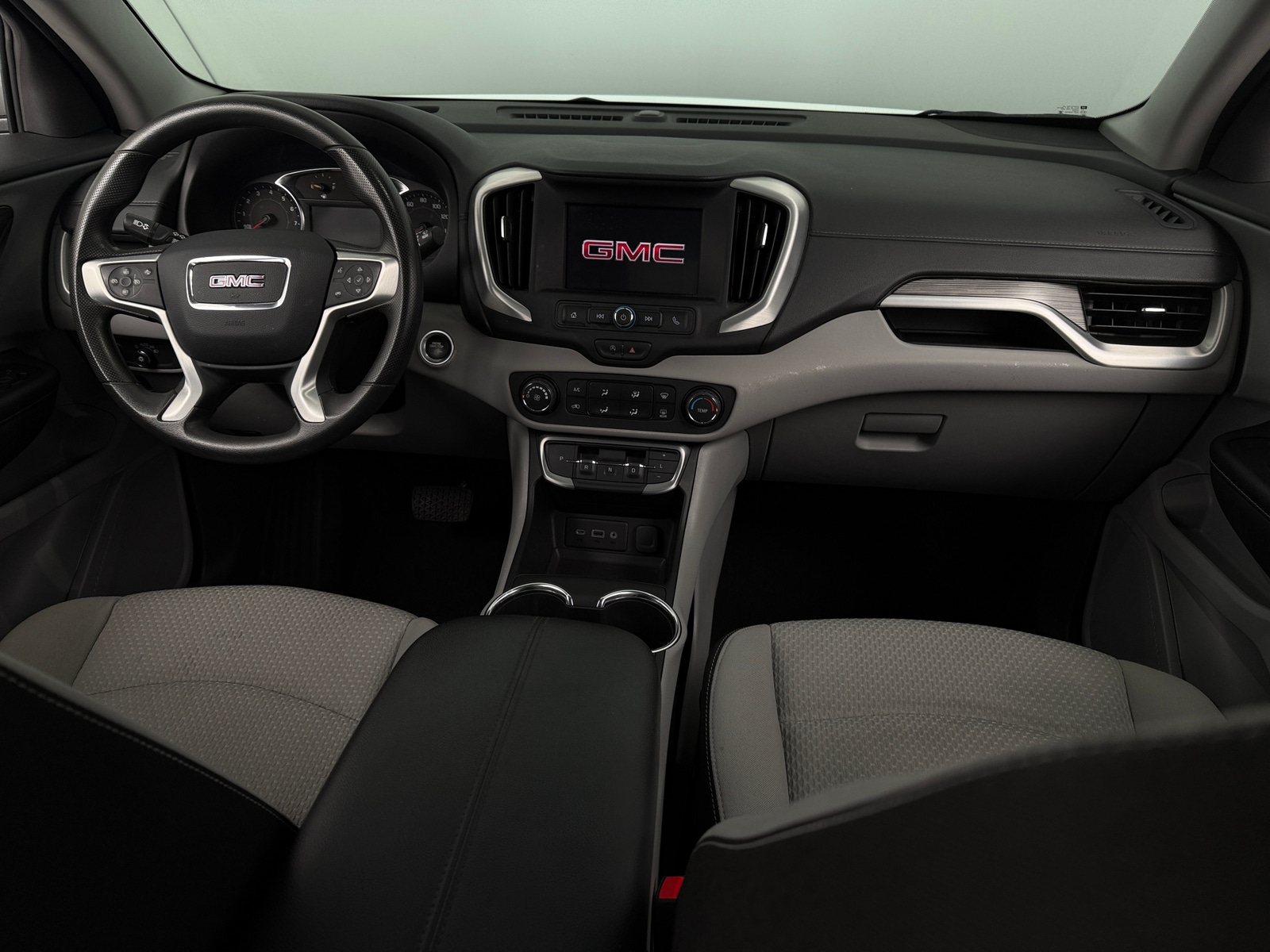 Thumbnail: 2024 GMC Terrain - 3