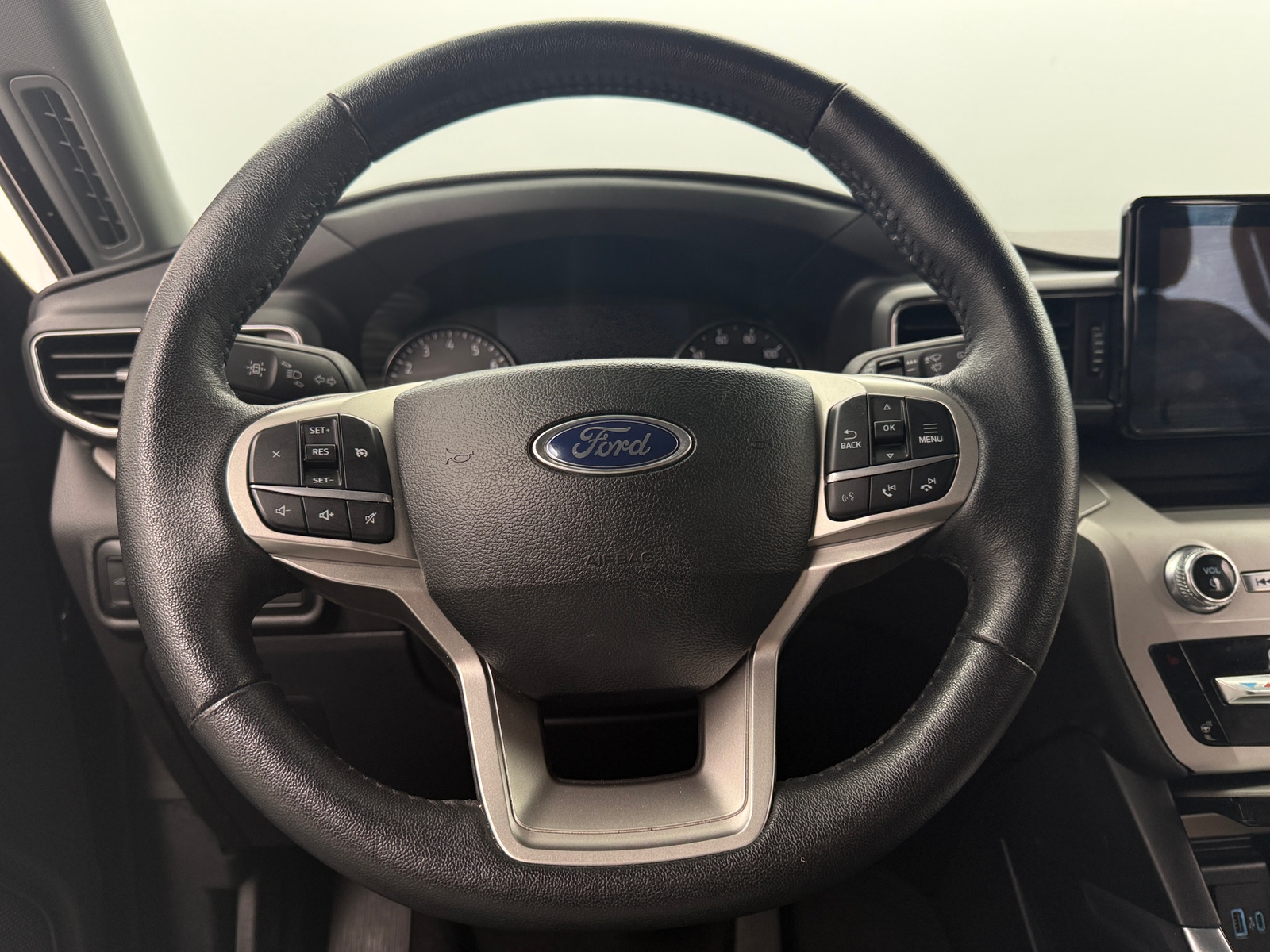 Thumbnail: 2024 Ford Explorer - 5