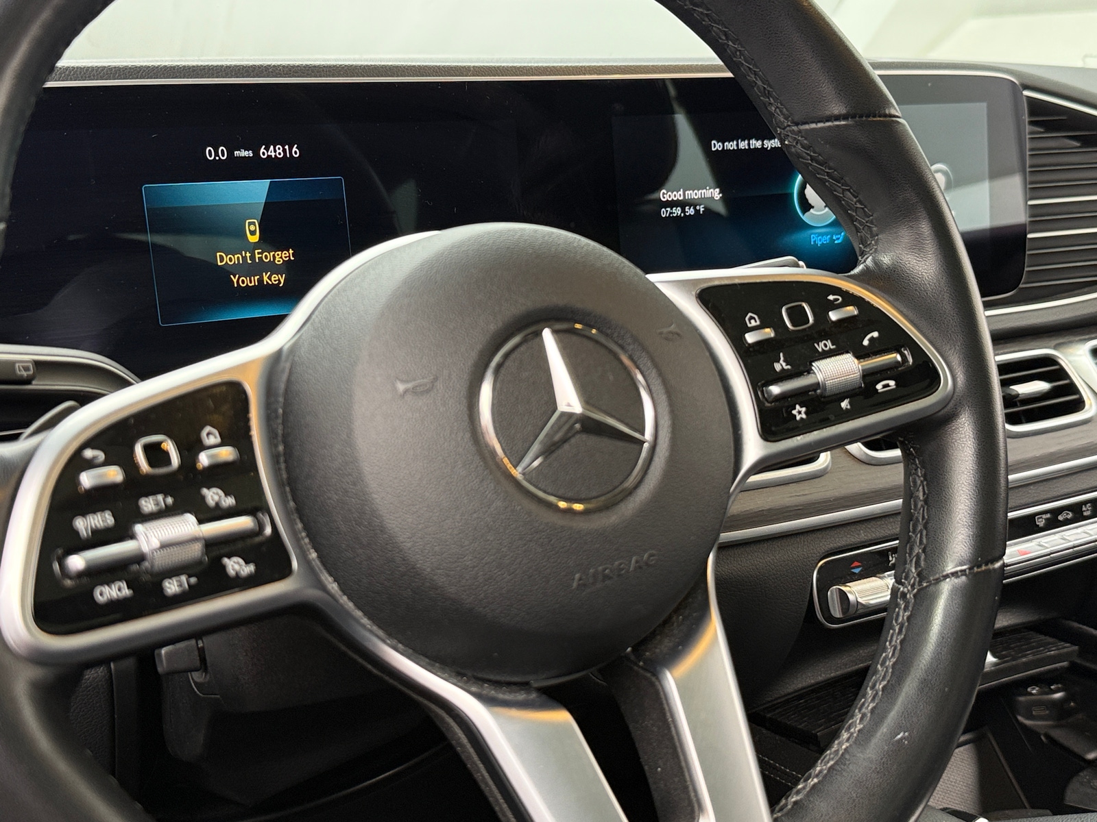 Thumbnail: 2022 Mercedes-Benz GLE - 4