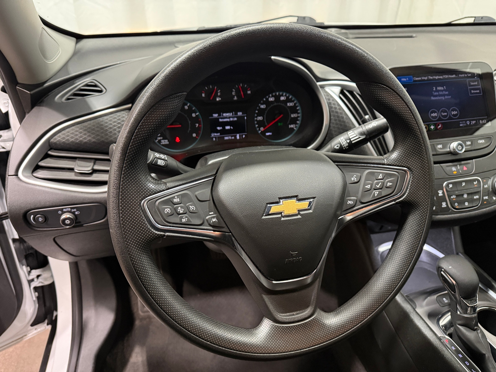 Thumbnail: 2024 Chevrolet Malibu - 5