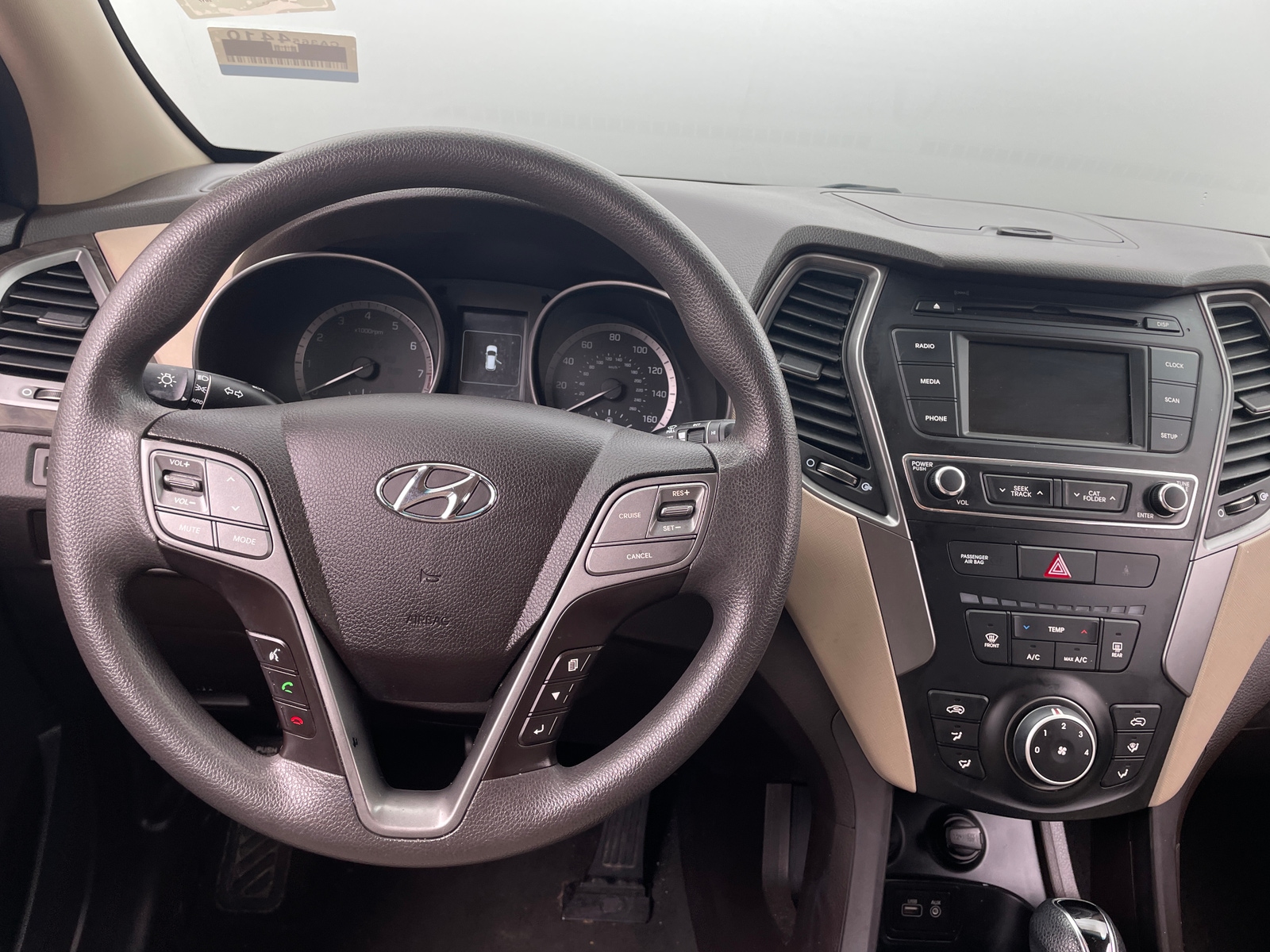 Thumbnail: 2017 Hyundai Santa Fe - 5