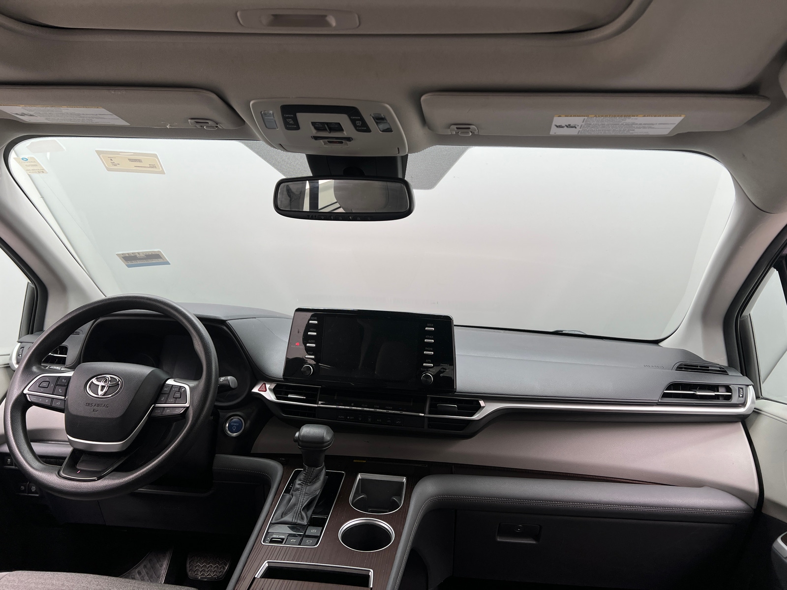 Thumbnail: 2021 Toyota Sienna - 3