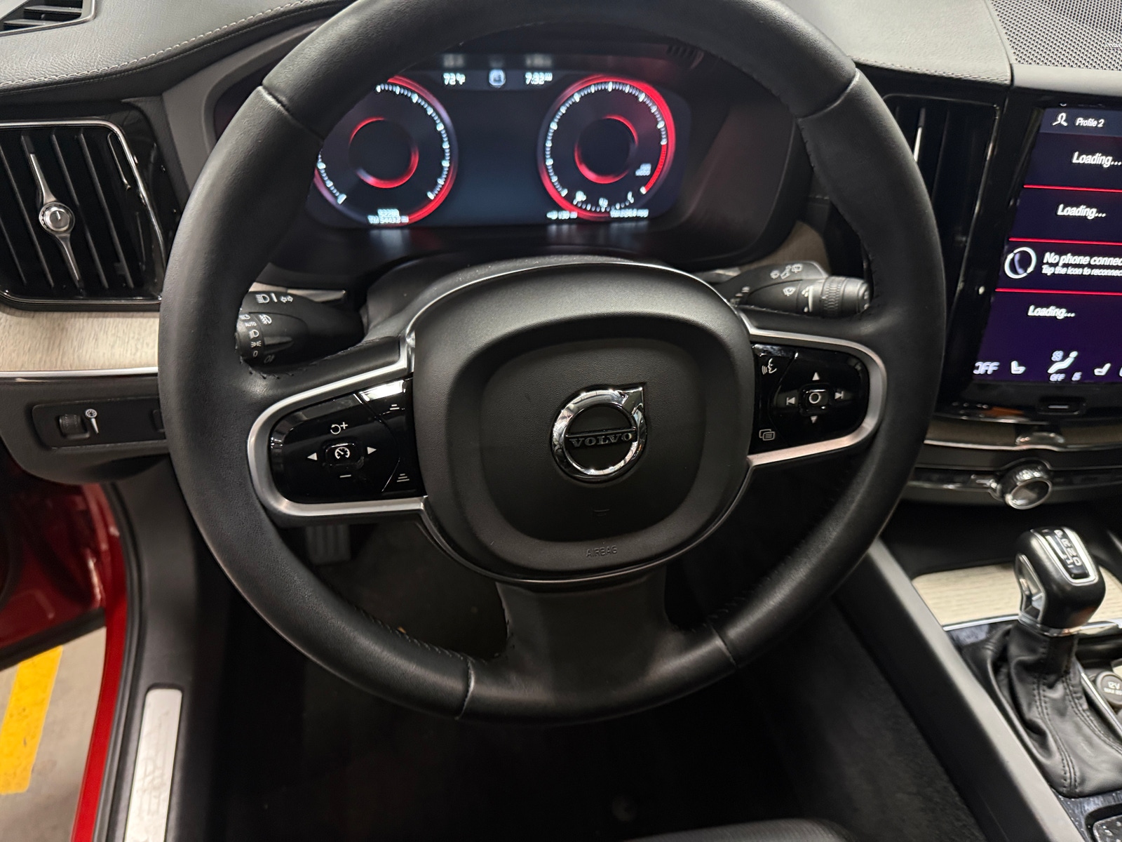 Thumbnail: 2021 Volvo XC60 - 4