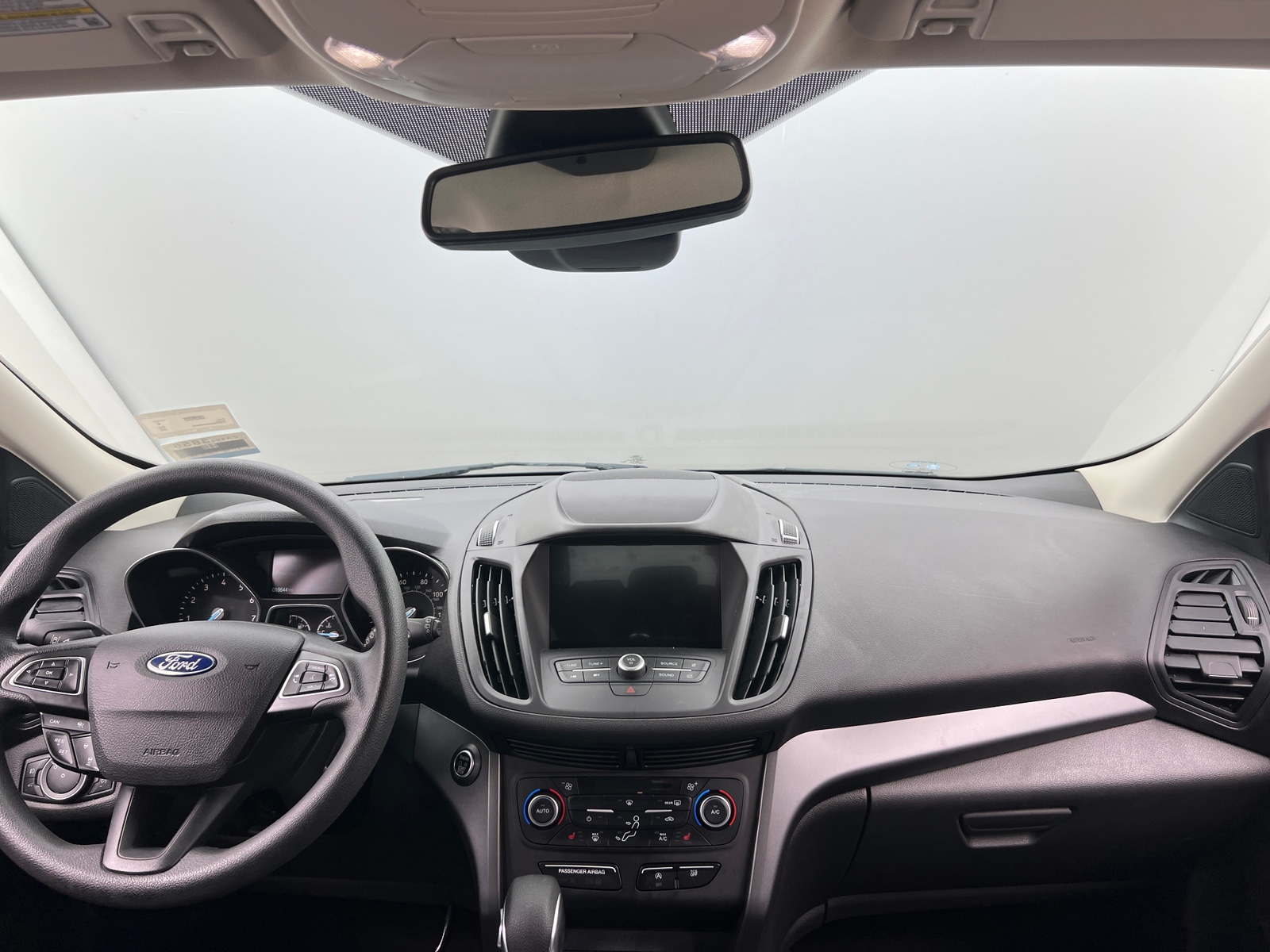 Thumbnail: 2019 Ford Escape - 3