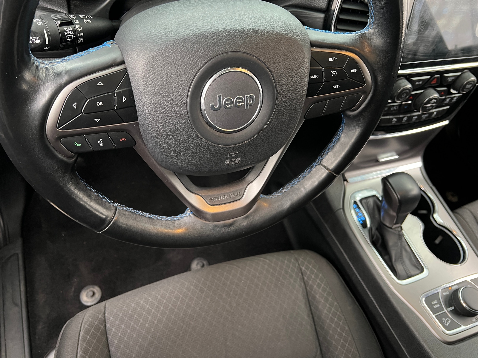 Thumbnail: 2020 Jeep Grand Cherokee - 5