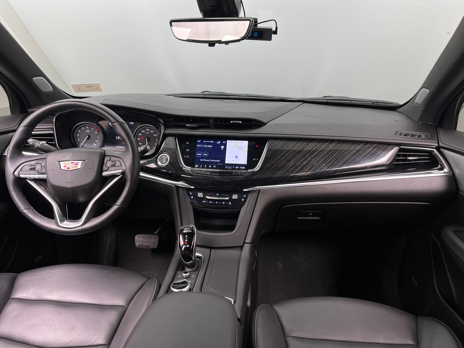 Thumbnail: 2022 Cadillac XT6 - 2