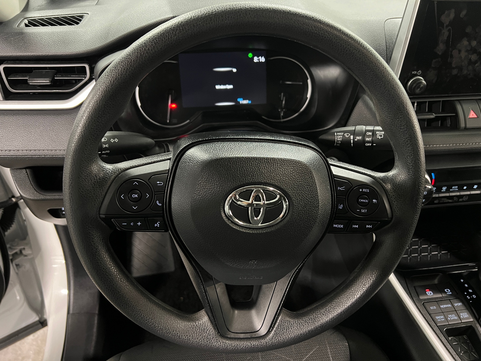 Thumbnail: 2025 Toyota RAV4 - 5