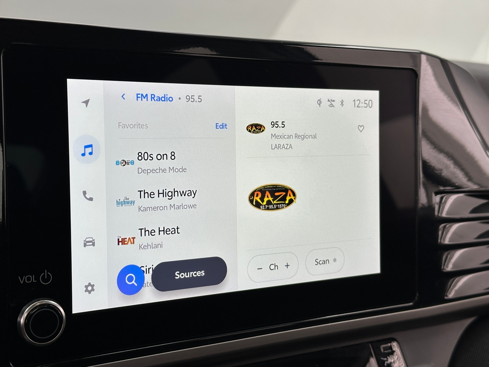 Thumbnail: 2025 Toyota Camry - 4