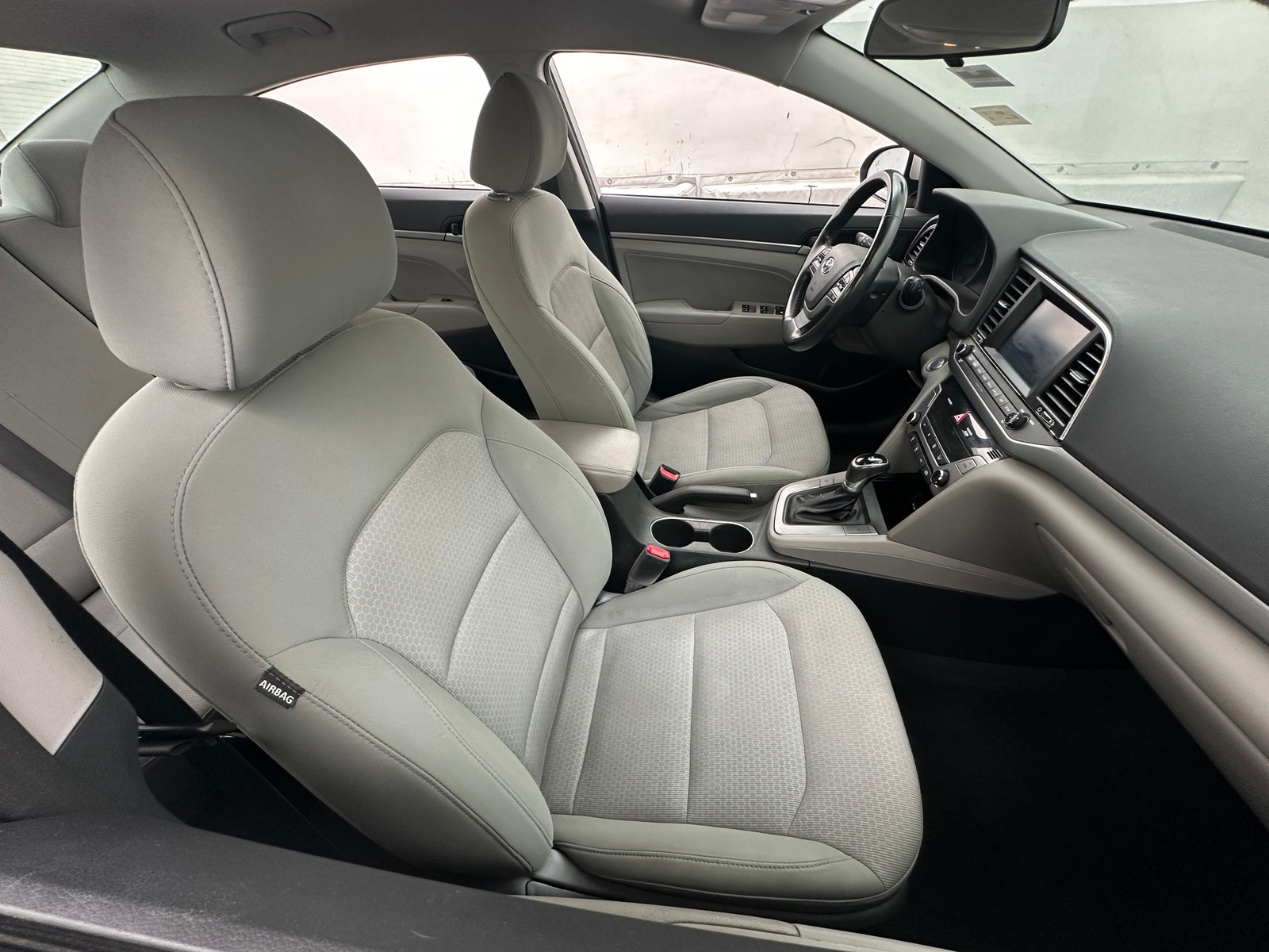 Thumbnail: 2017 Hyundai Elantra - 2