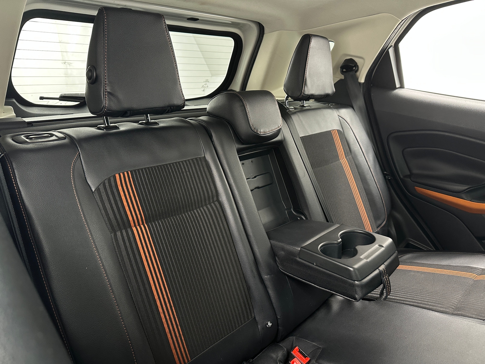 Thumbnail: 2018 Ford EcoSport - 6