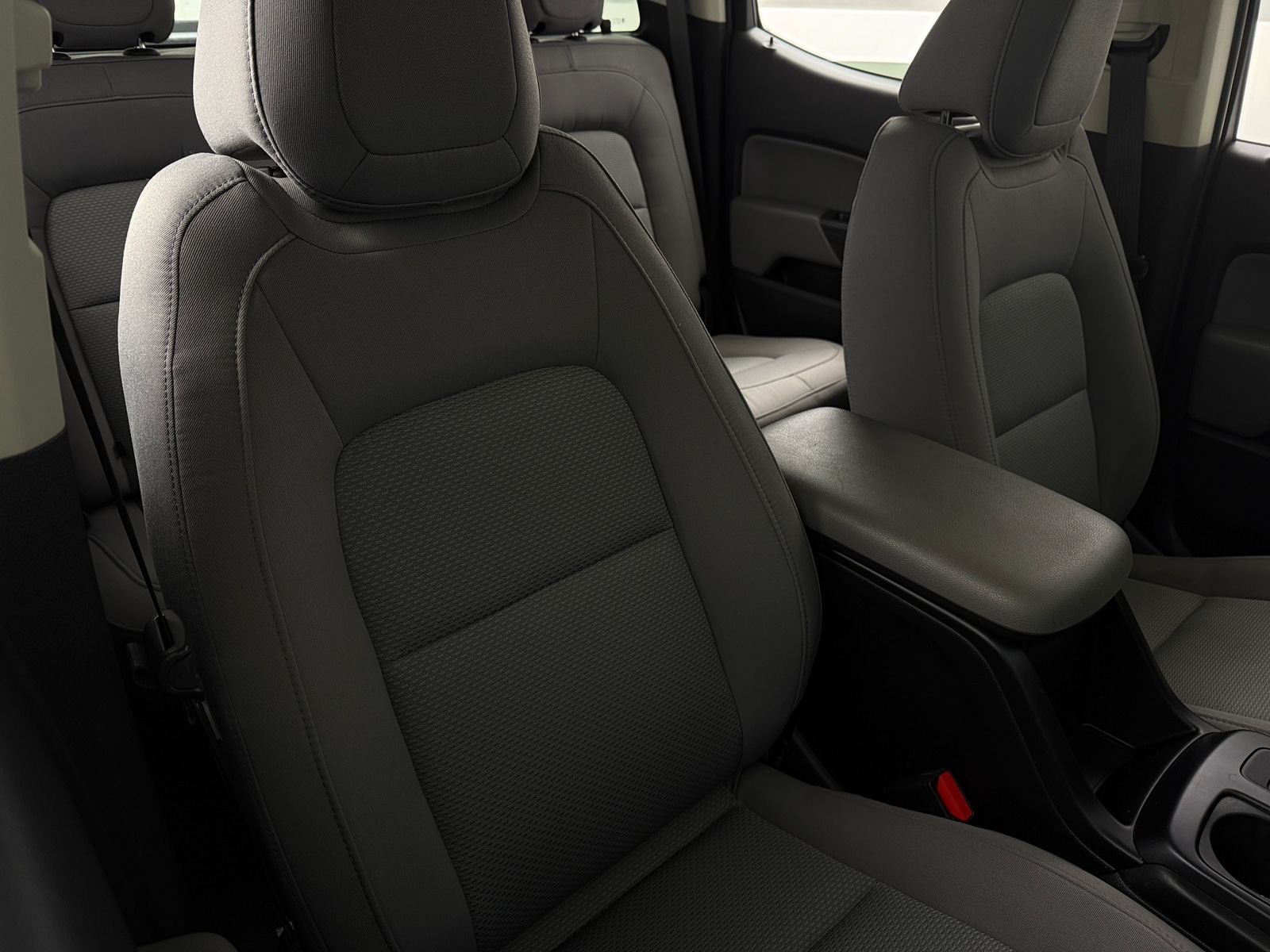 Thumbnail: 2021 Chevrolet Colorado - 2