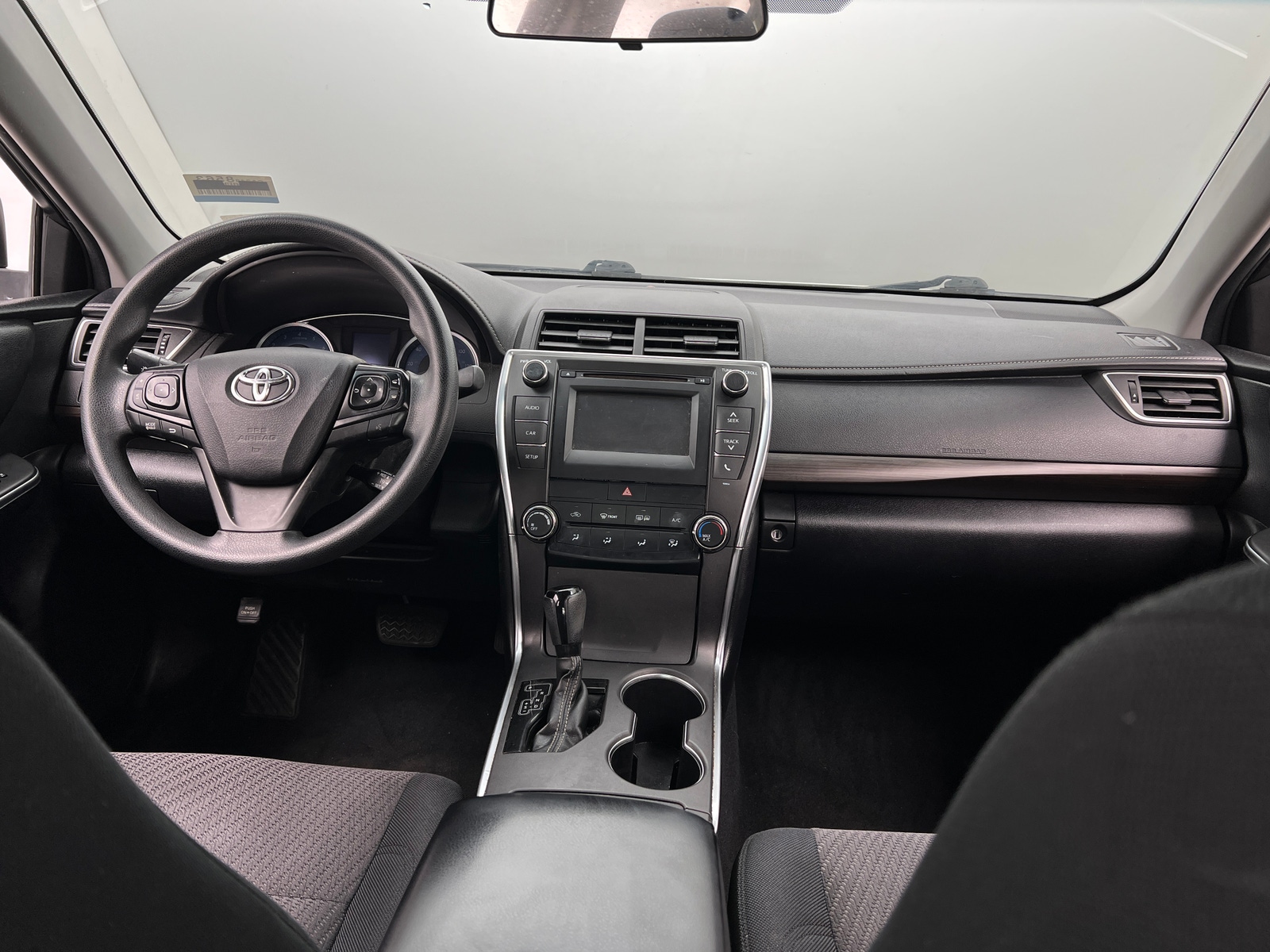 Thumbnail: 2016 Toyota Camry - 3