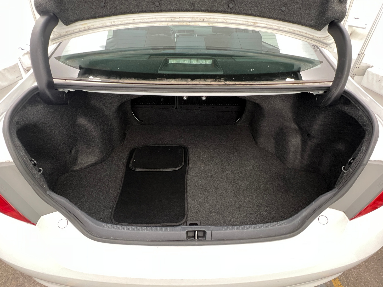 Thumbnail: 2016 Toyota Camry - 7