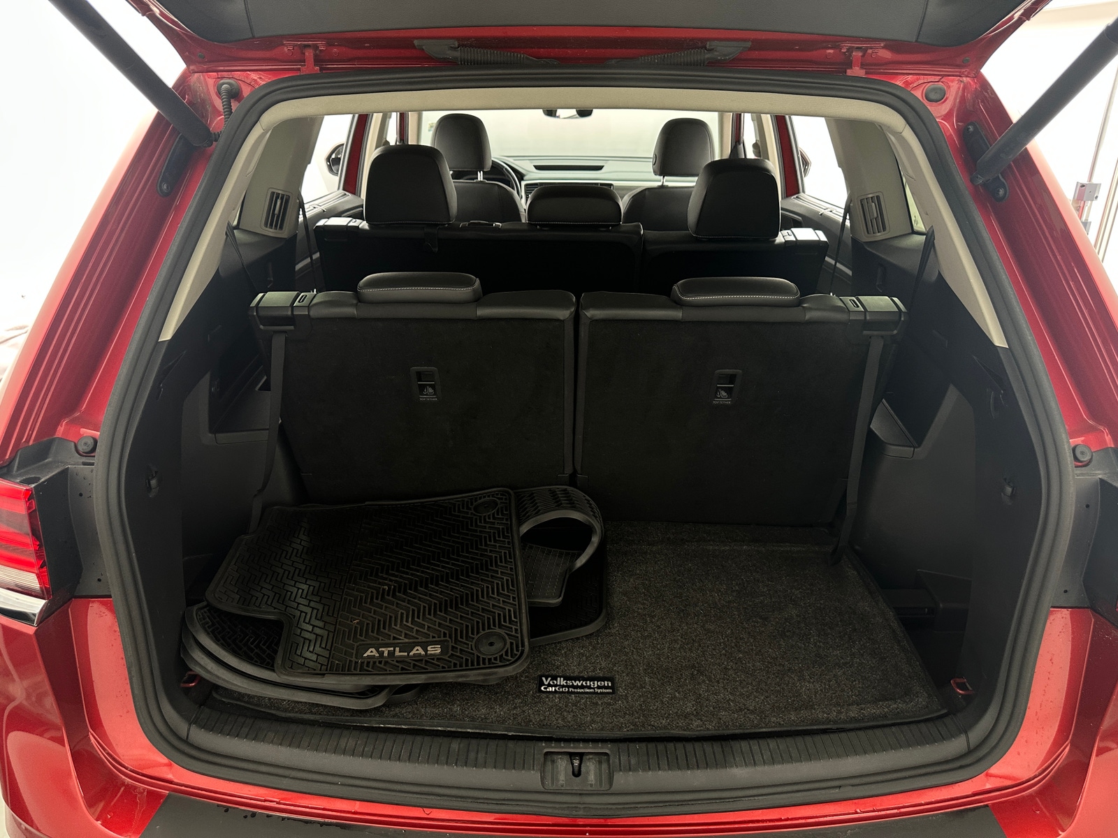 Thumbnail: 2021 Volkswagen Atlas - 6