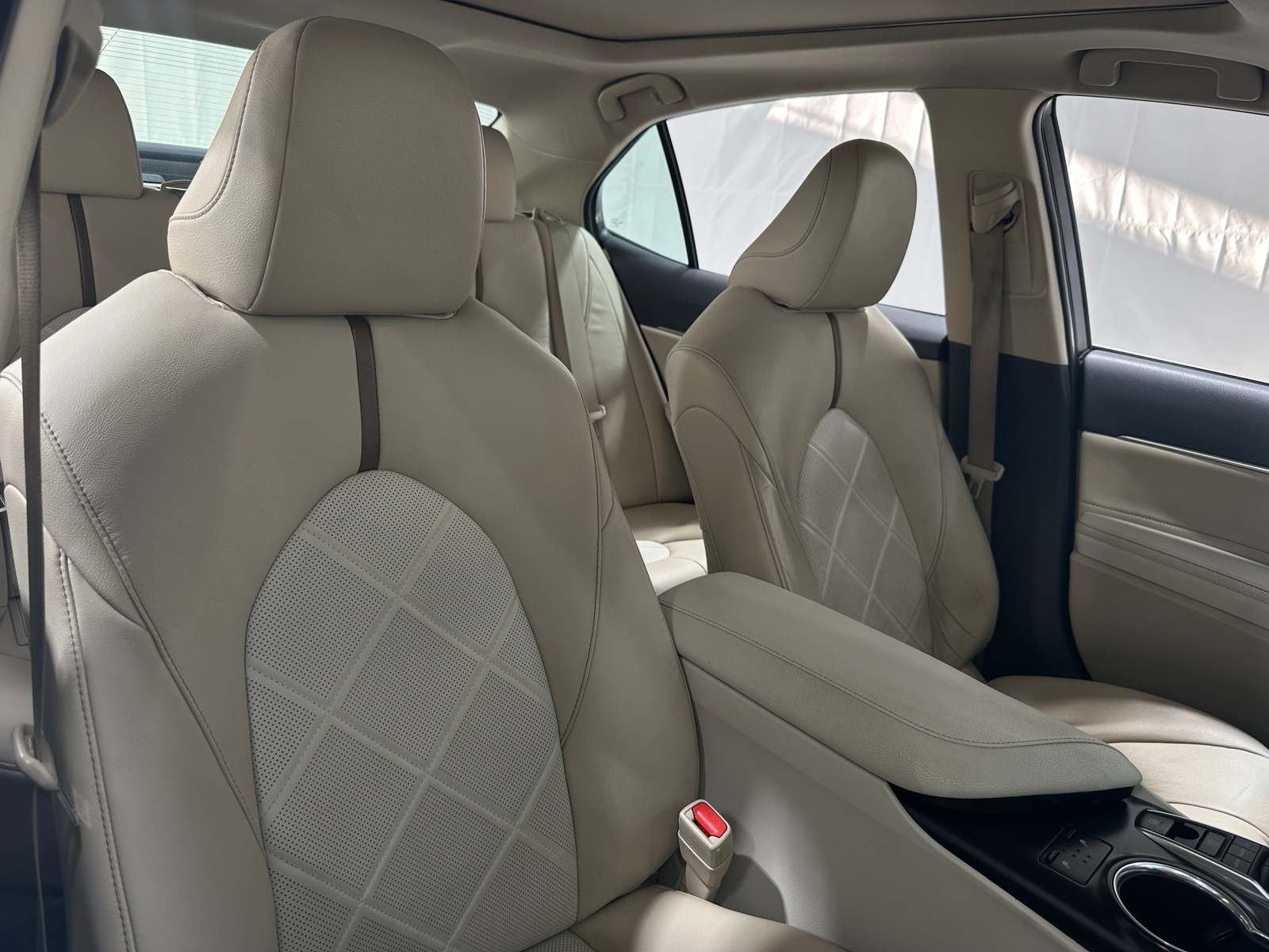 Thumbnail: 2018 Toyota Camry - 2