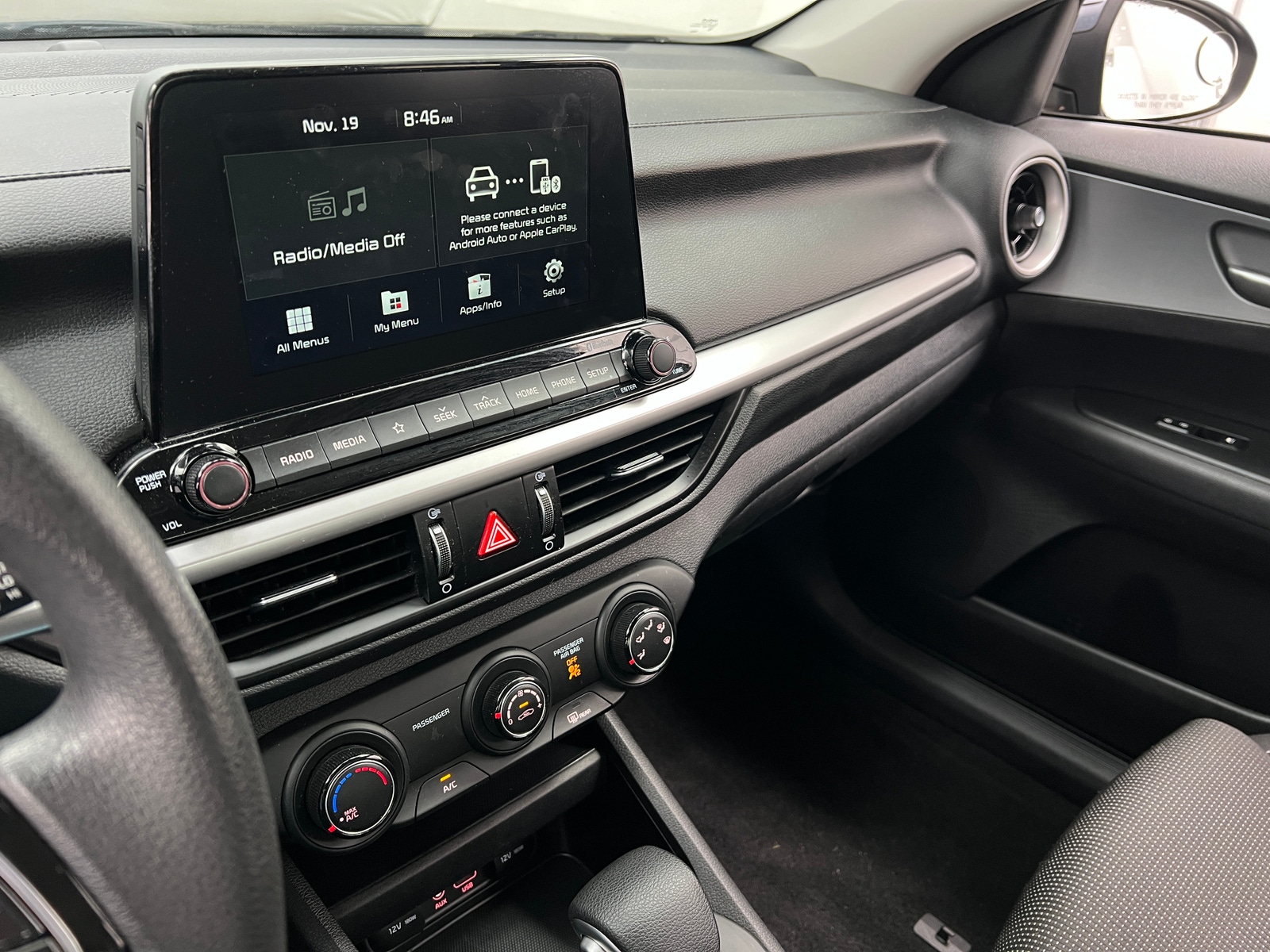 Thumbnail: 2021 Kia Forte - 4