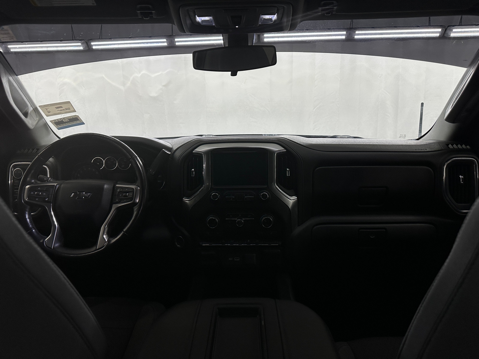 Thumbnail: 2020 Chevrolet Silverado 1500 - 3