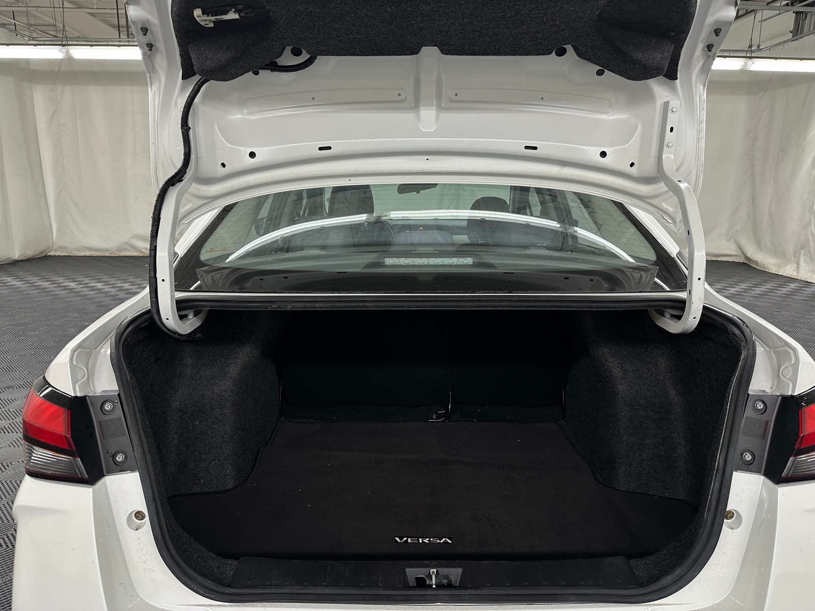 Thumbnail: 2021 Nissan Versa - 7