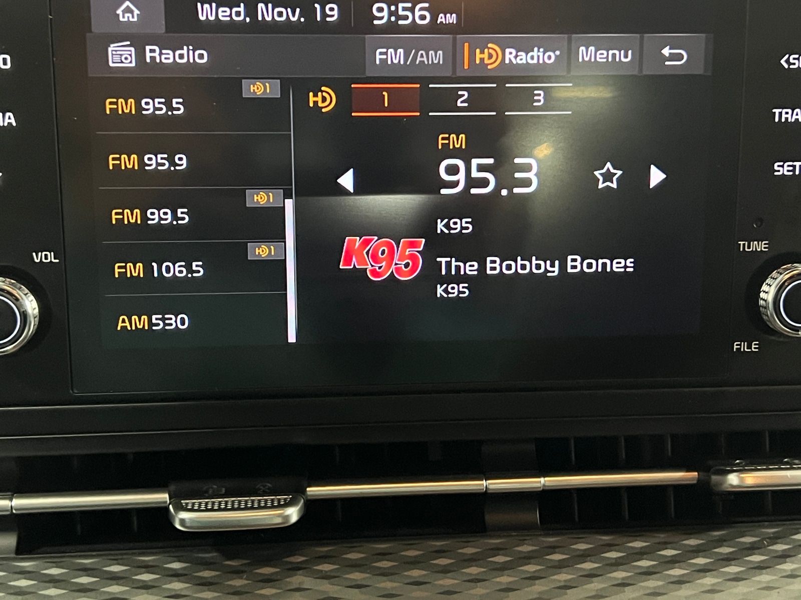 Thumbnail: 2024 Kia Carnival - 3