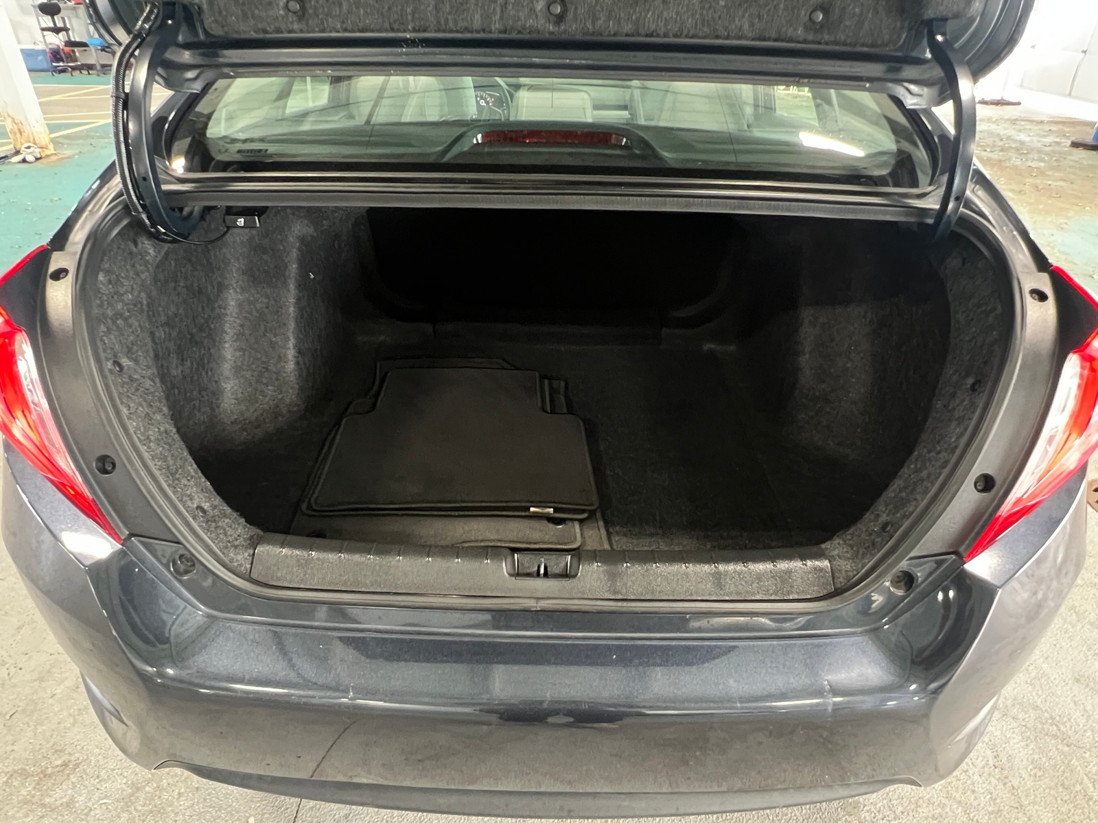 Thumbnail: 2018 Honda Civic - 7