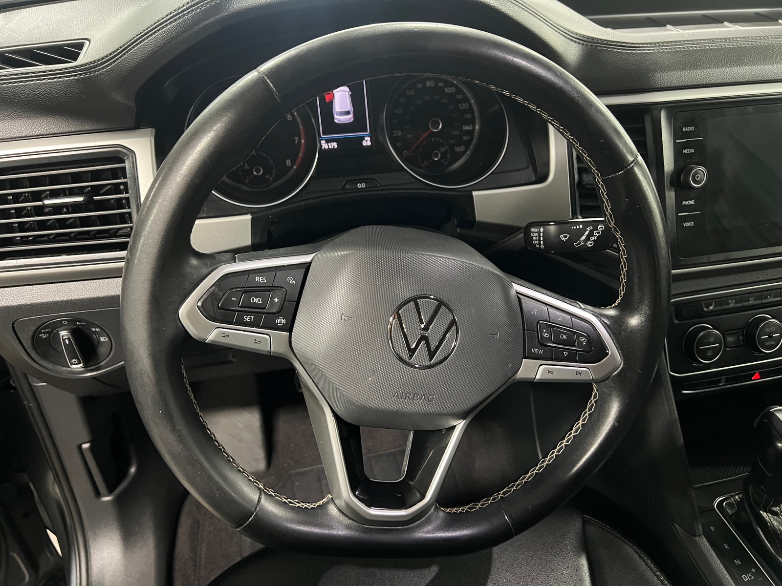 Thumbnail: 2021 Volkswagen Atlas - 4