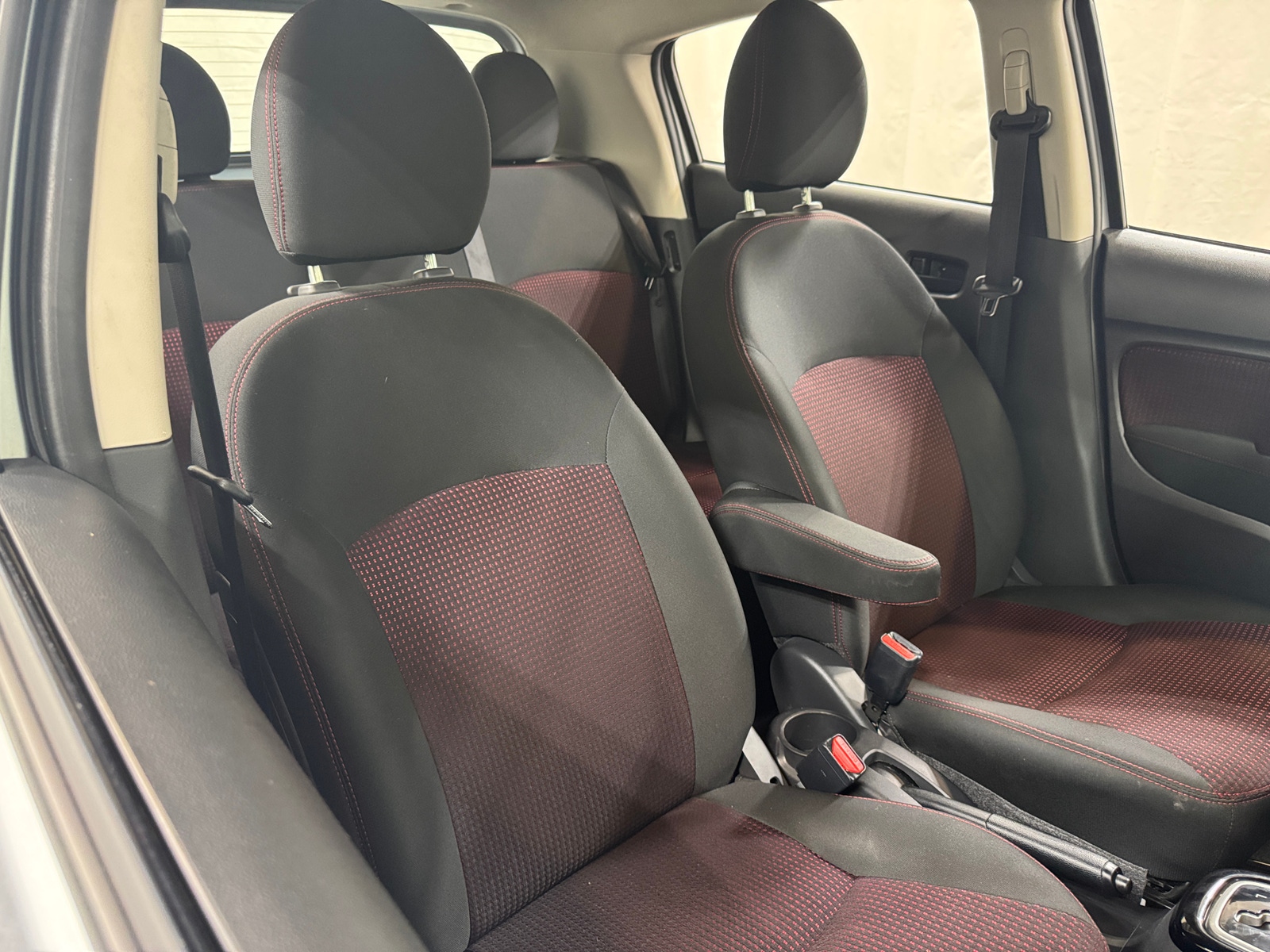 Thumbnail: 2024 Mitsubishi Mirage - 2