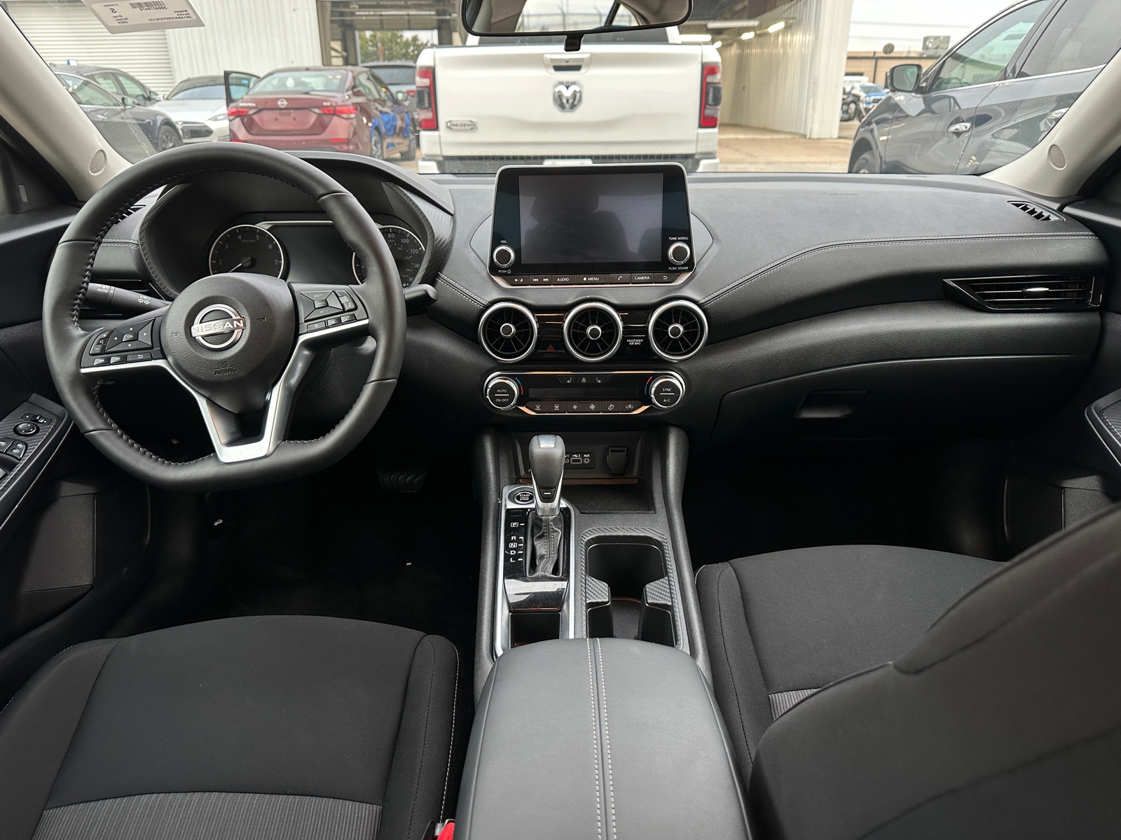 Thumbnail: 2025 Nissan Sentra - 3