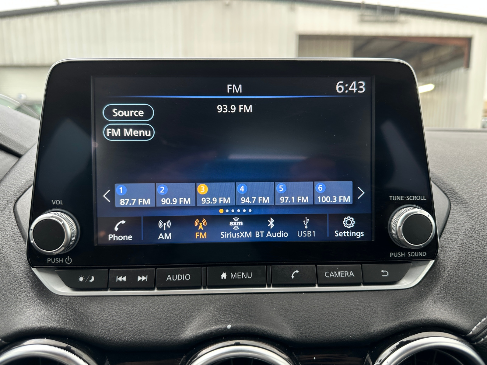 Thumbnail: 2025 Nissan Sentra - 4