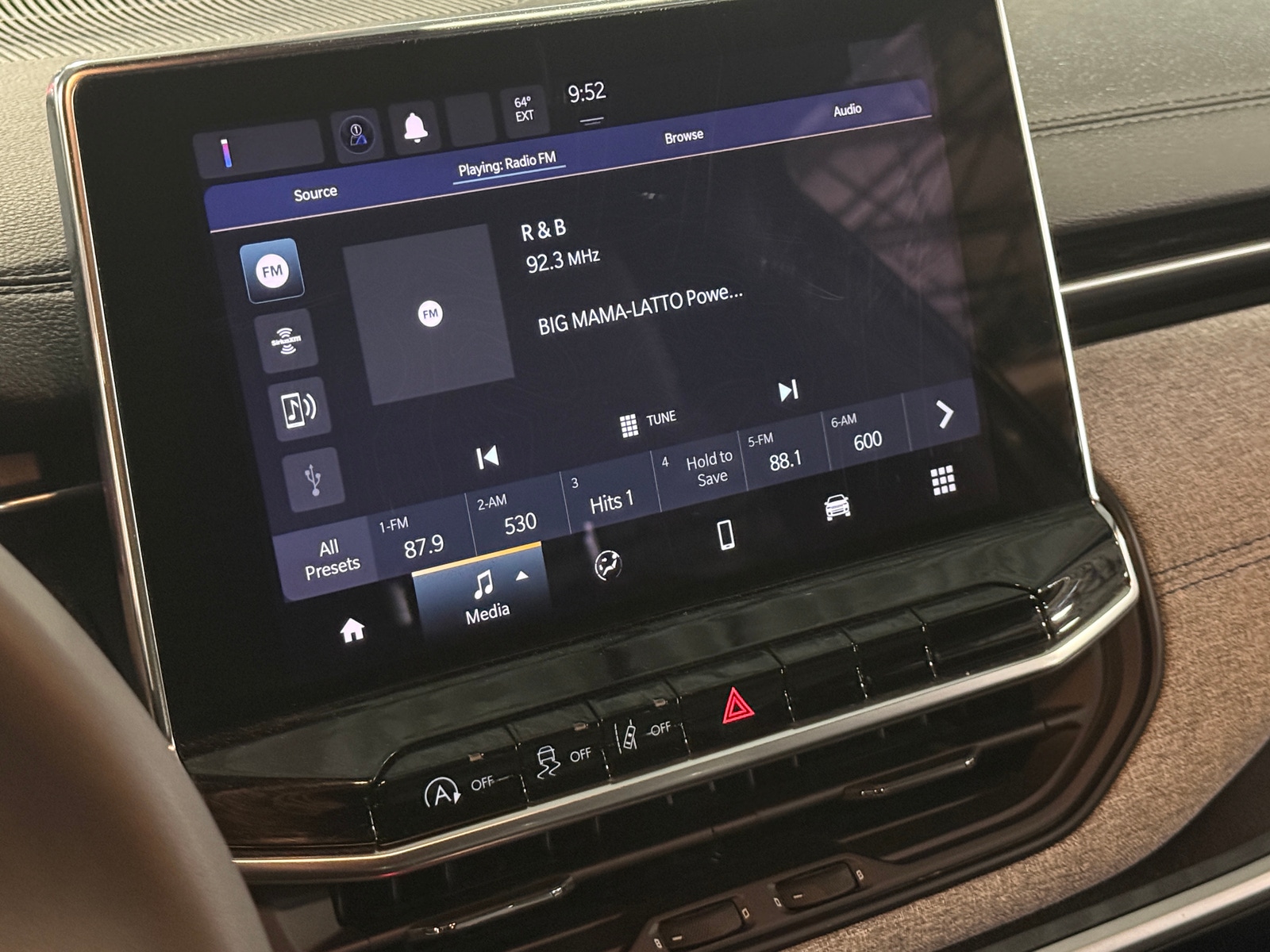 Thumbnail: 2024 Jeep Compass - 4