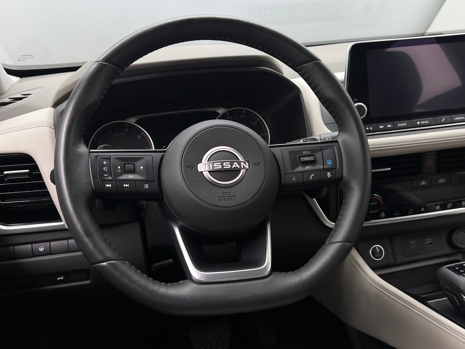 Thumbnail: 2022 Nissan Rogue - 4